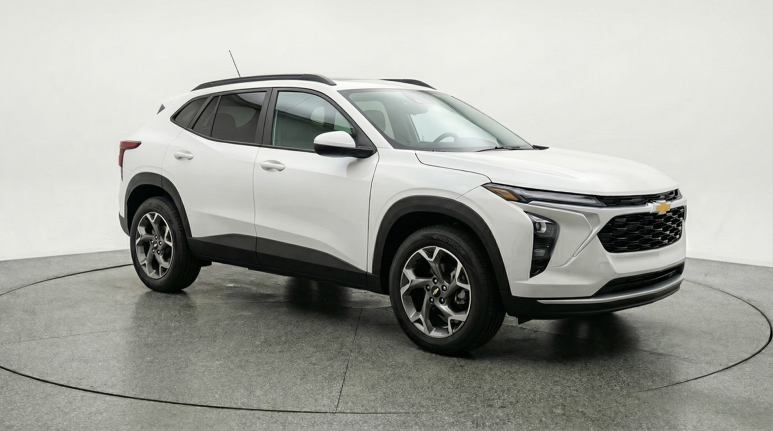 Thumbnail: 2025 Chevrolet Trax - 1