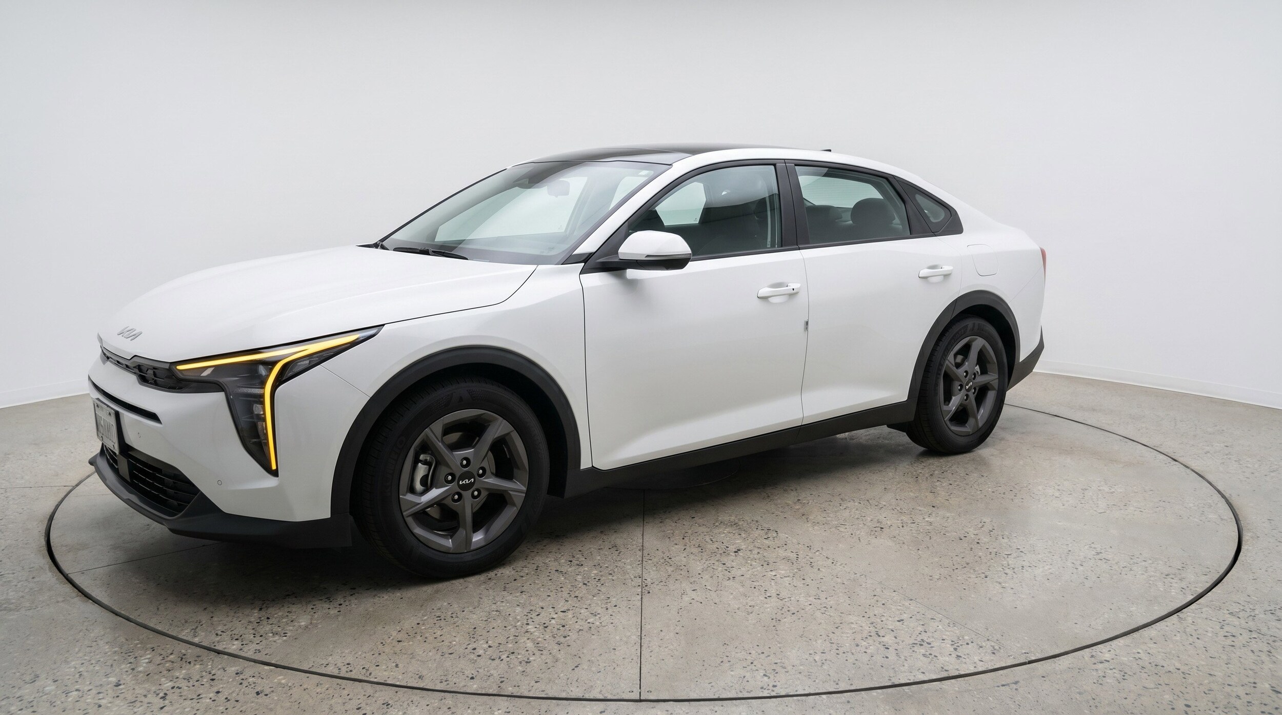 Thumbnail: 2025 Kia K4 - 3