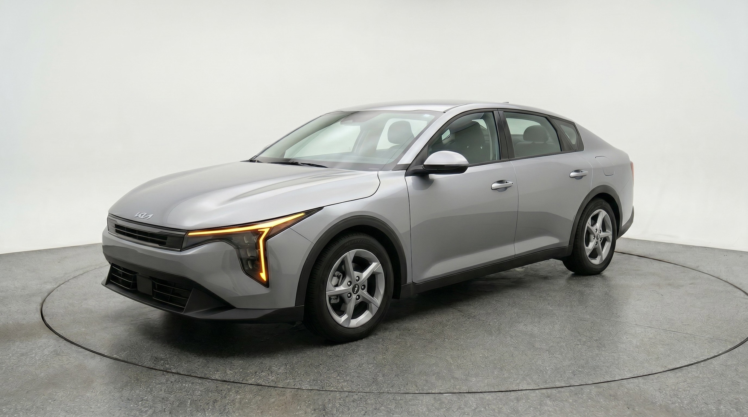 Thumbnail: 2025 Kia K4 - 3