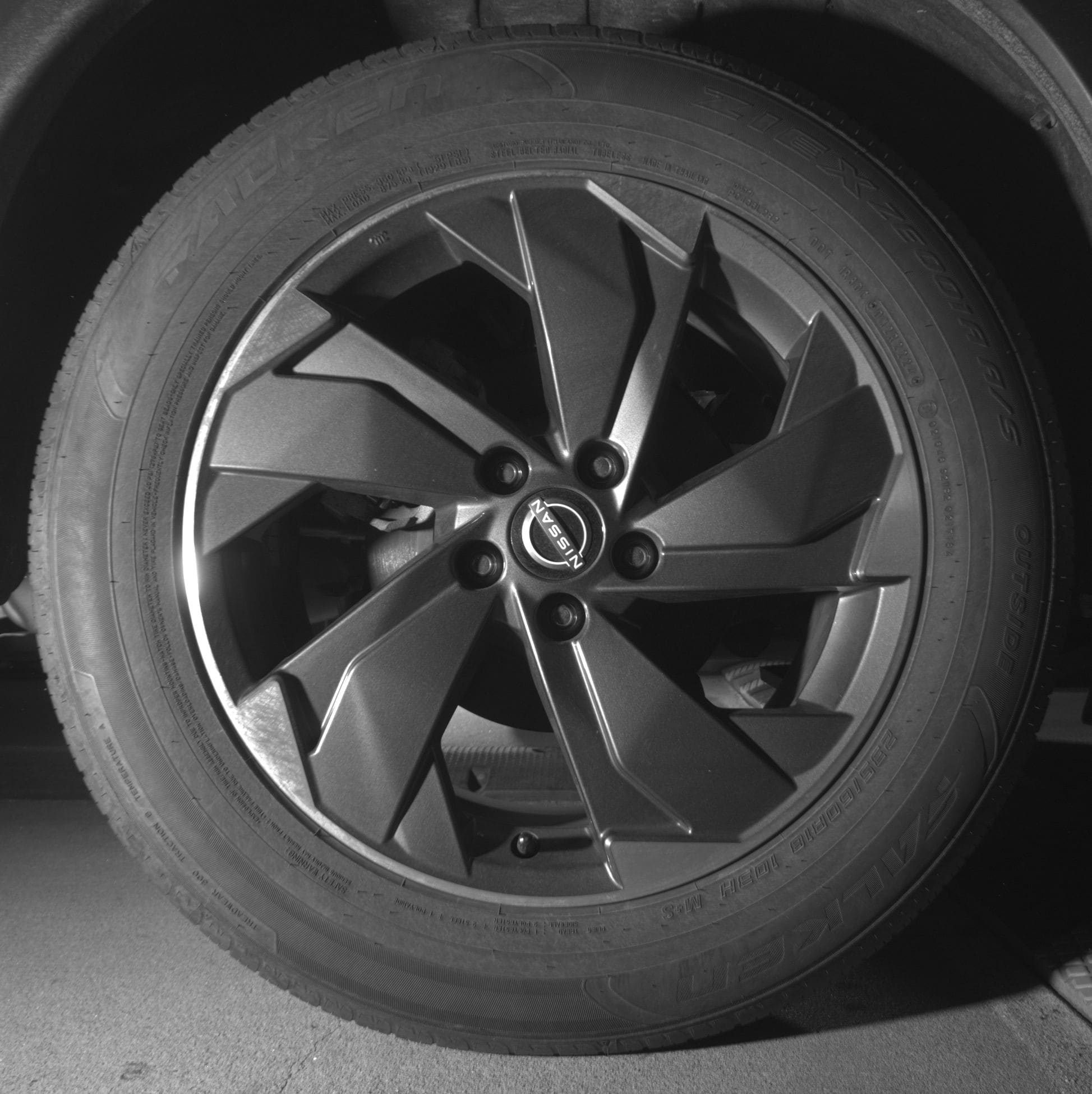 Thumbnail: 2025 Nissan Rogue - 12