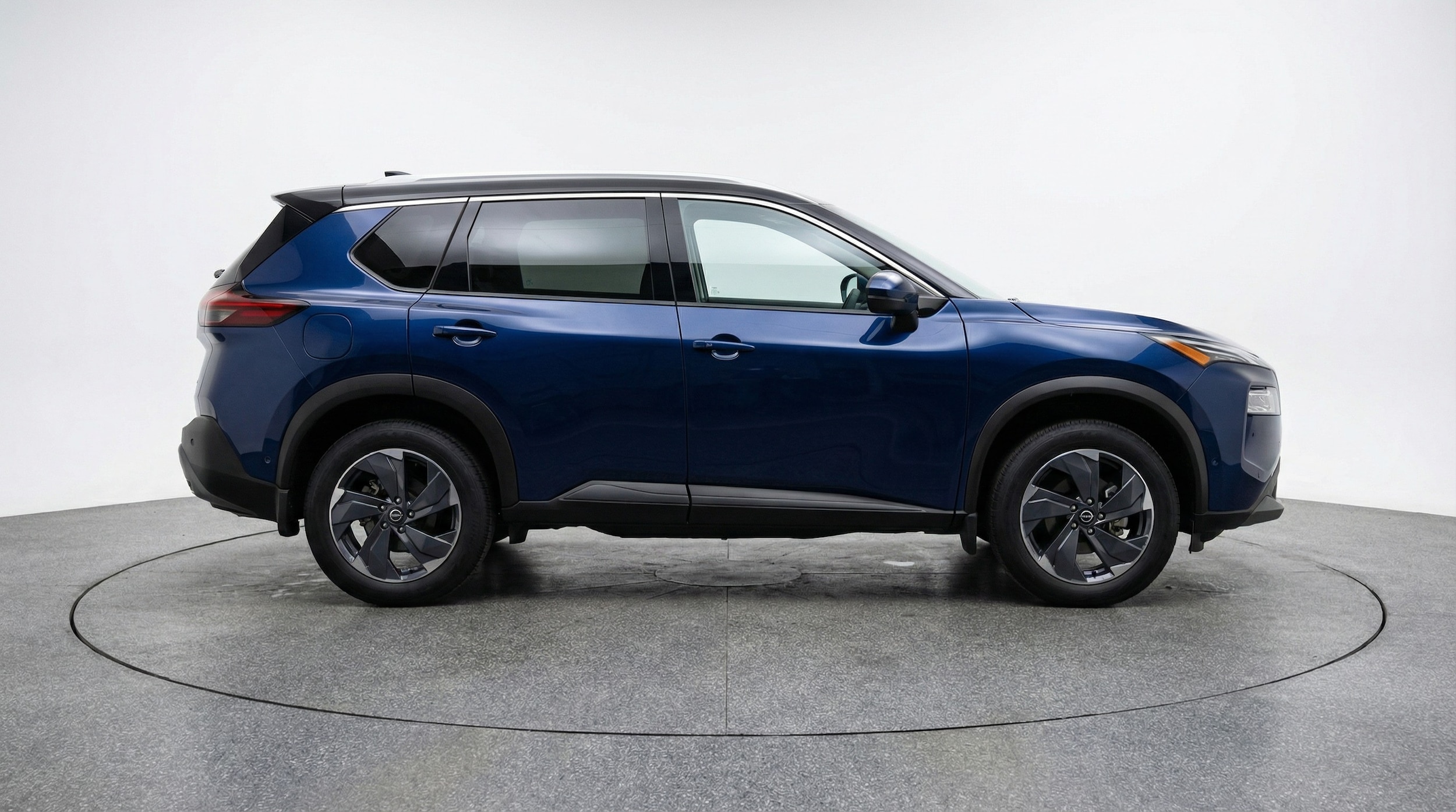 Thumbnail: 2025 Nissan Rogue - 8