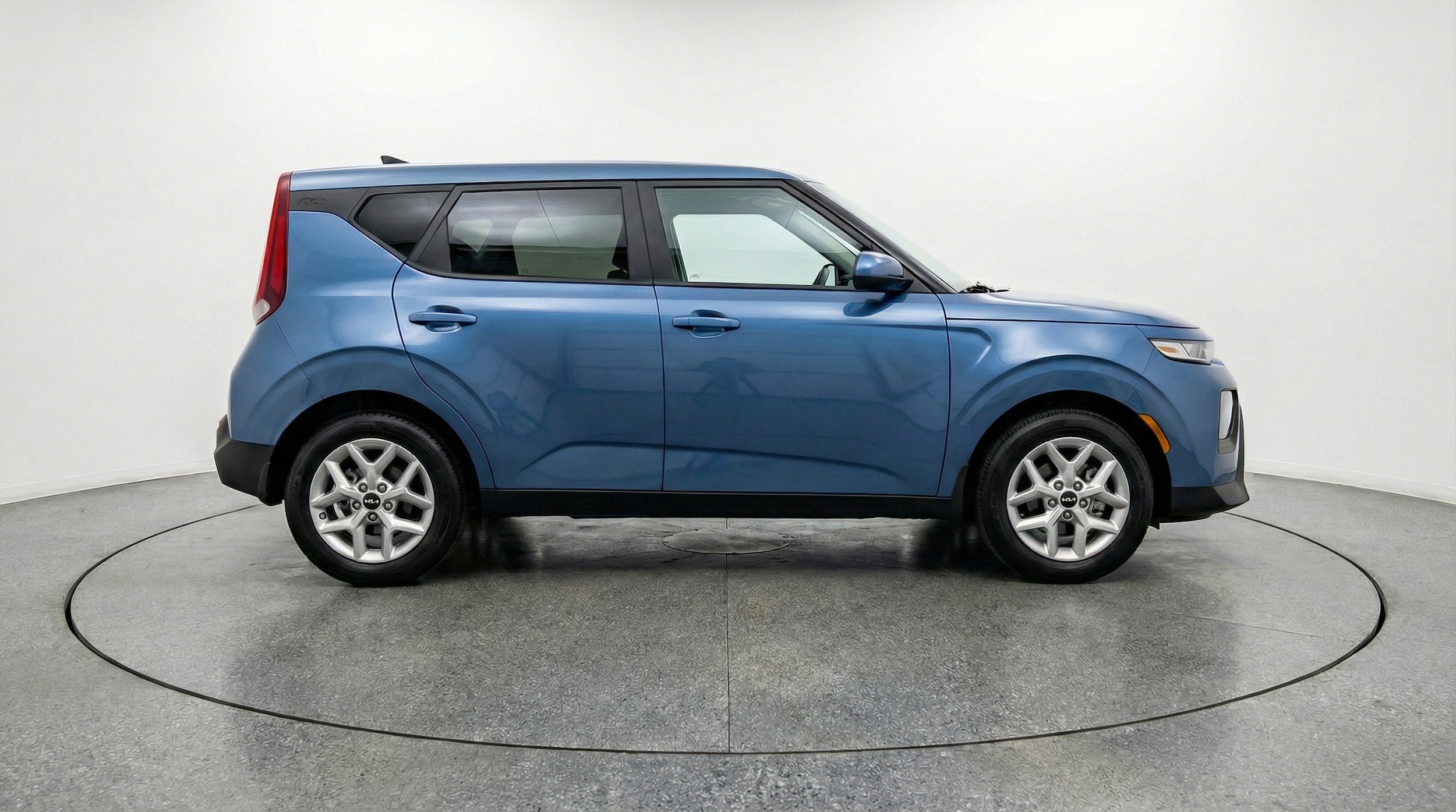 Thumbnail: 2025 Kia Soul - 11