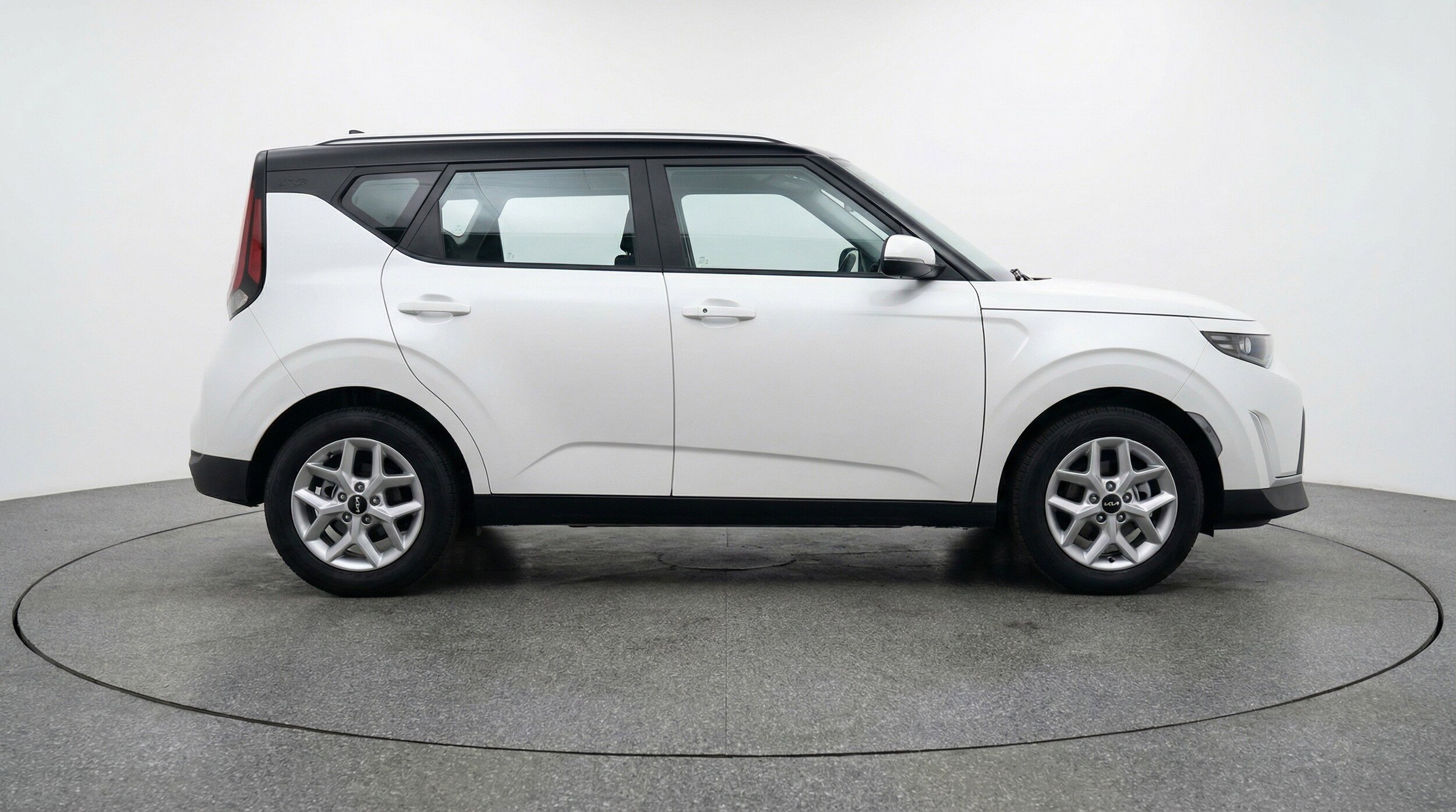 Thumbnail: 2025 Kia Soul - 11