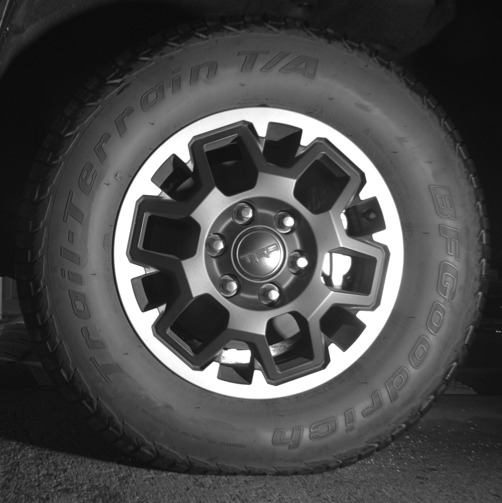 Thumbnail: 2025 Toyota Tacoma - 9