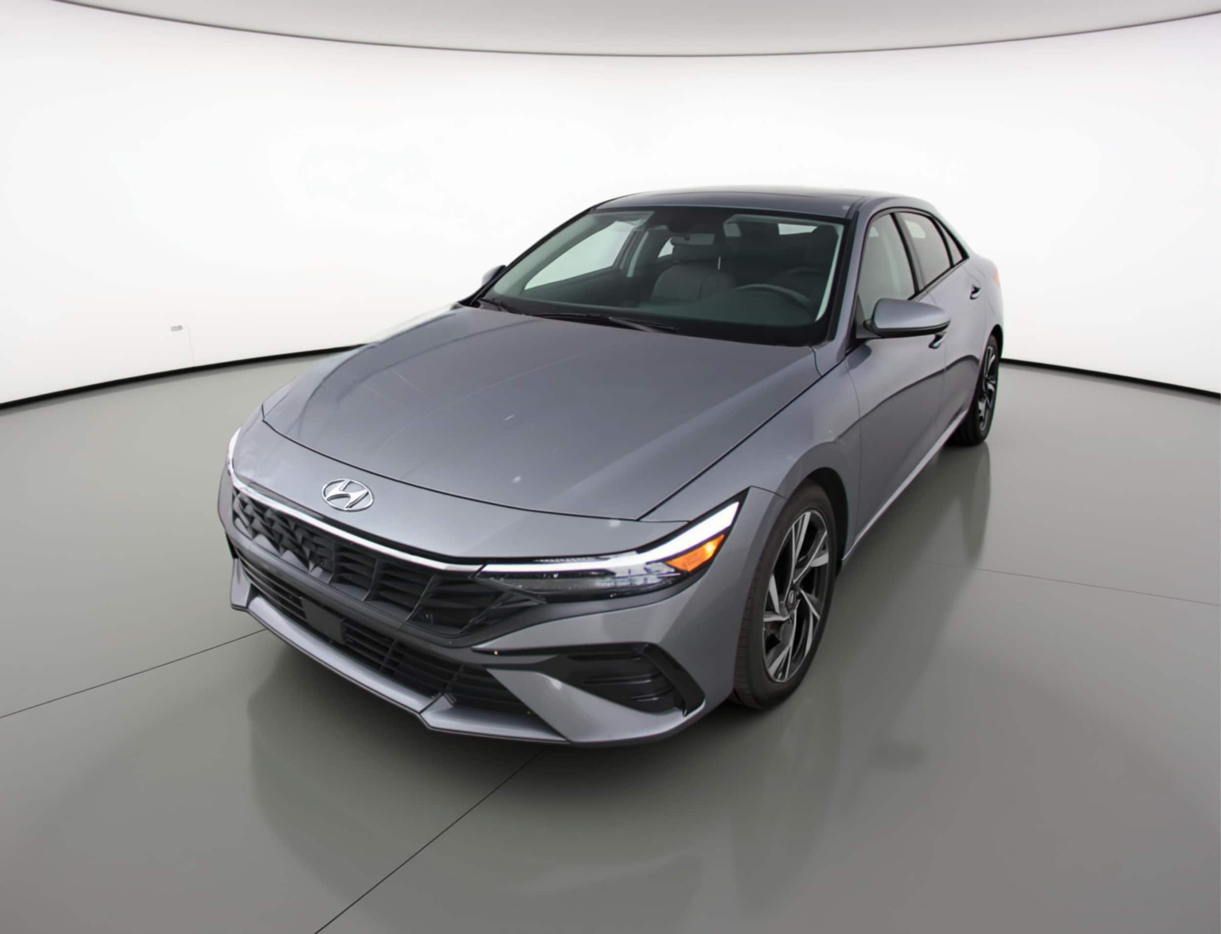 Thumbnail: 2025 Hyundai Elantra - 3