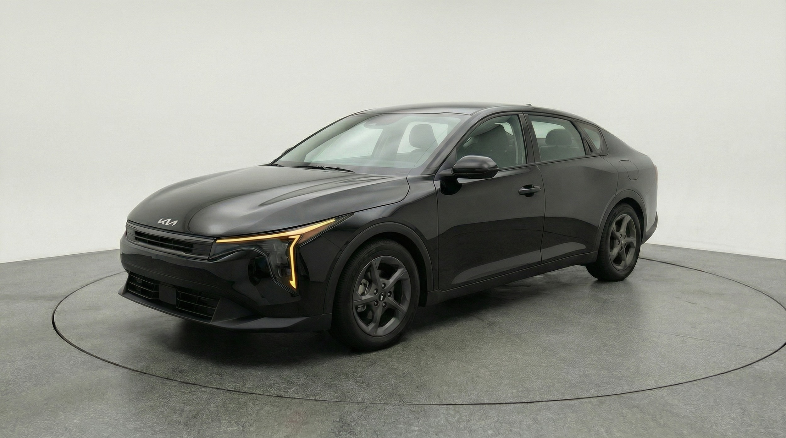 Thumbnail: 2025 Kia K4 - 3