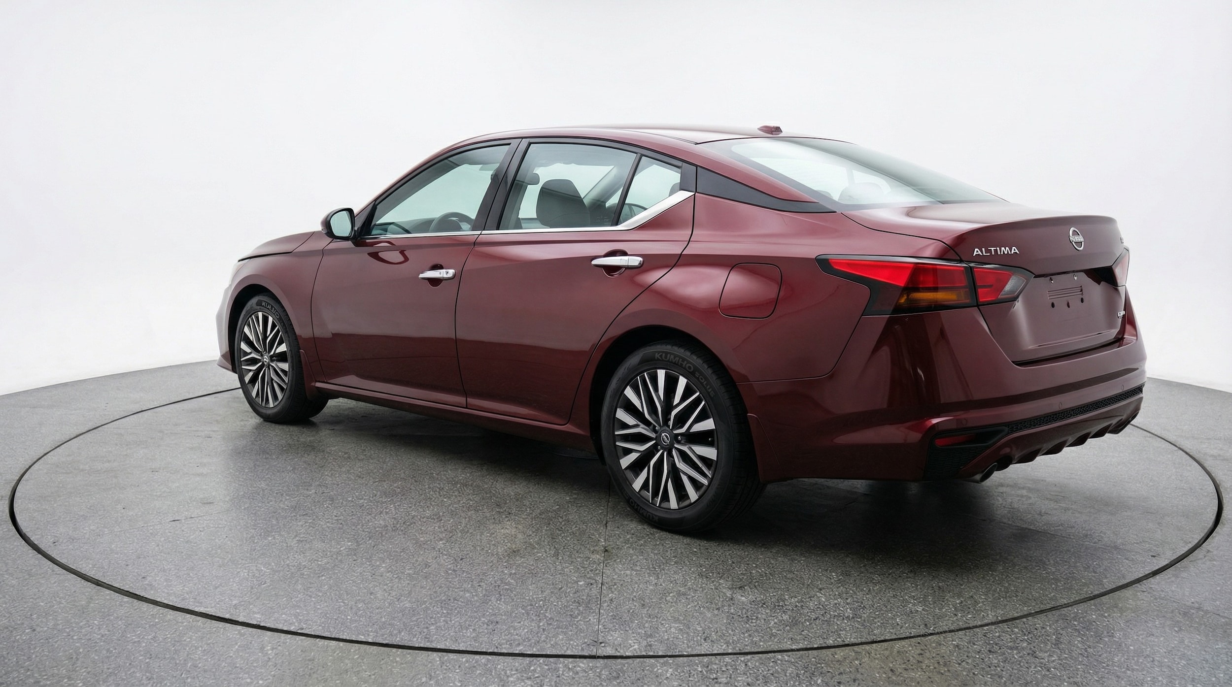 Thumbnail: 2025 Nissan Altima - 5