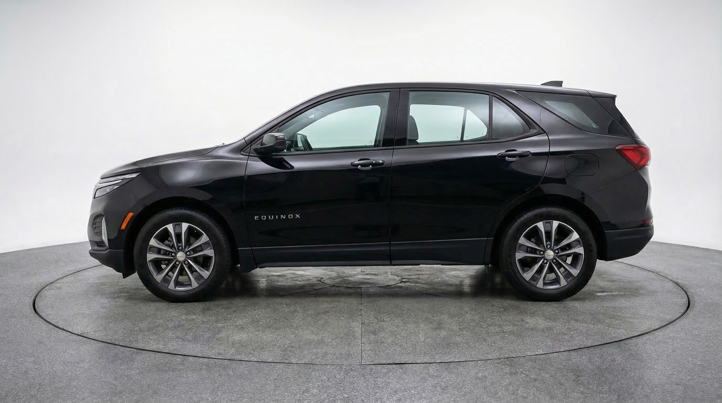 Thumbnail: 2025 Chevrolet Equinox - 4