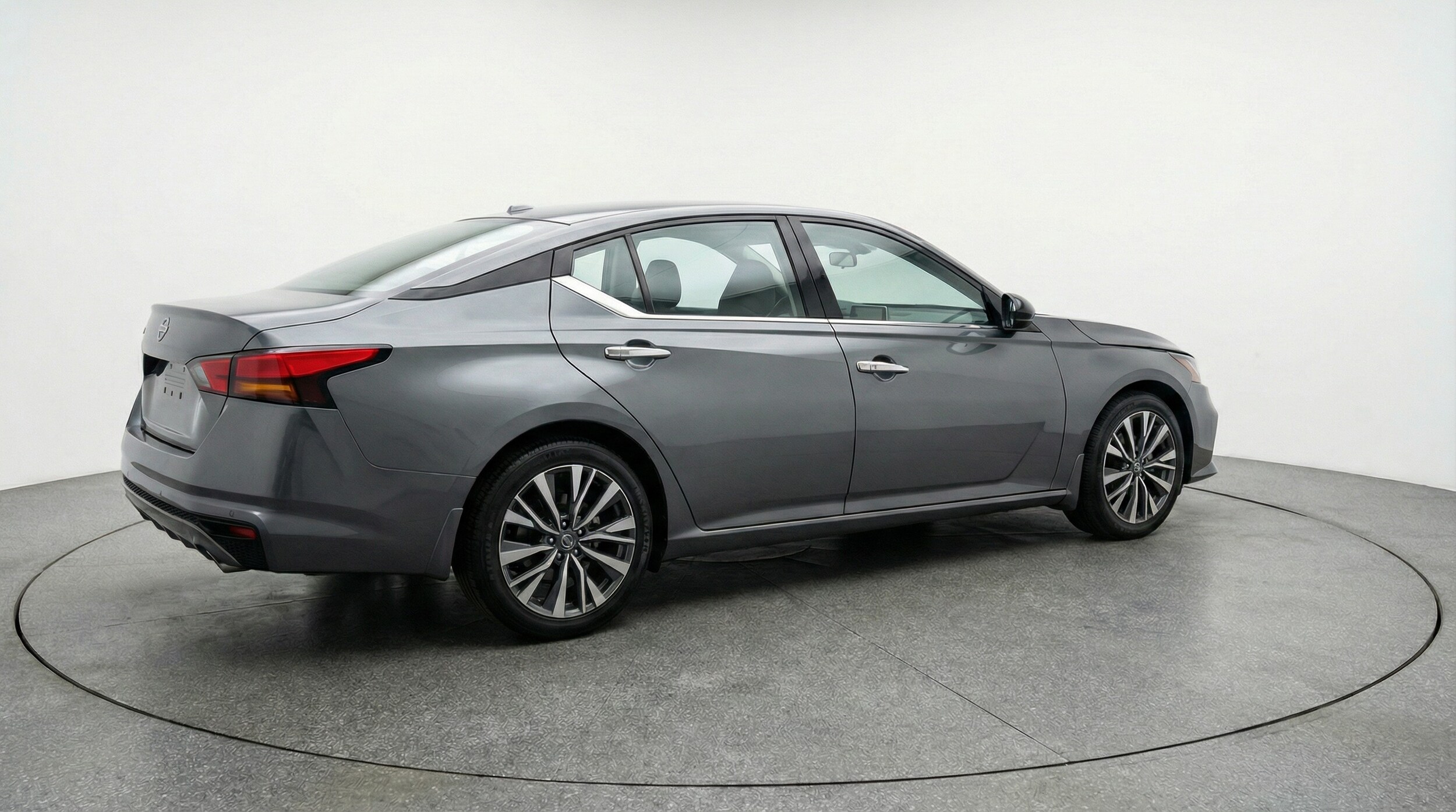 Thumbnail: 2025 Nissan Altima - 7