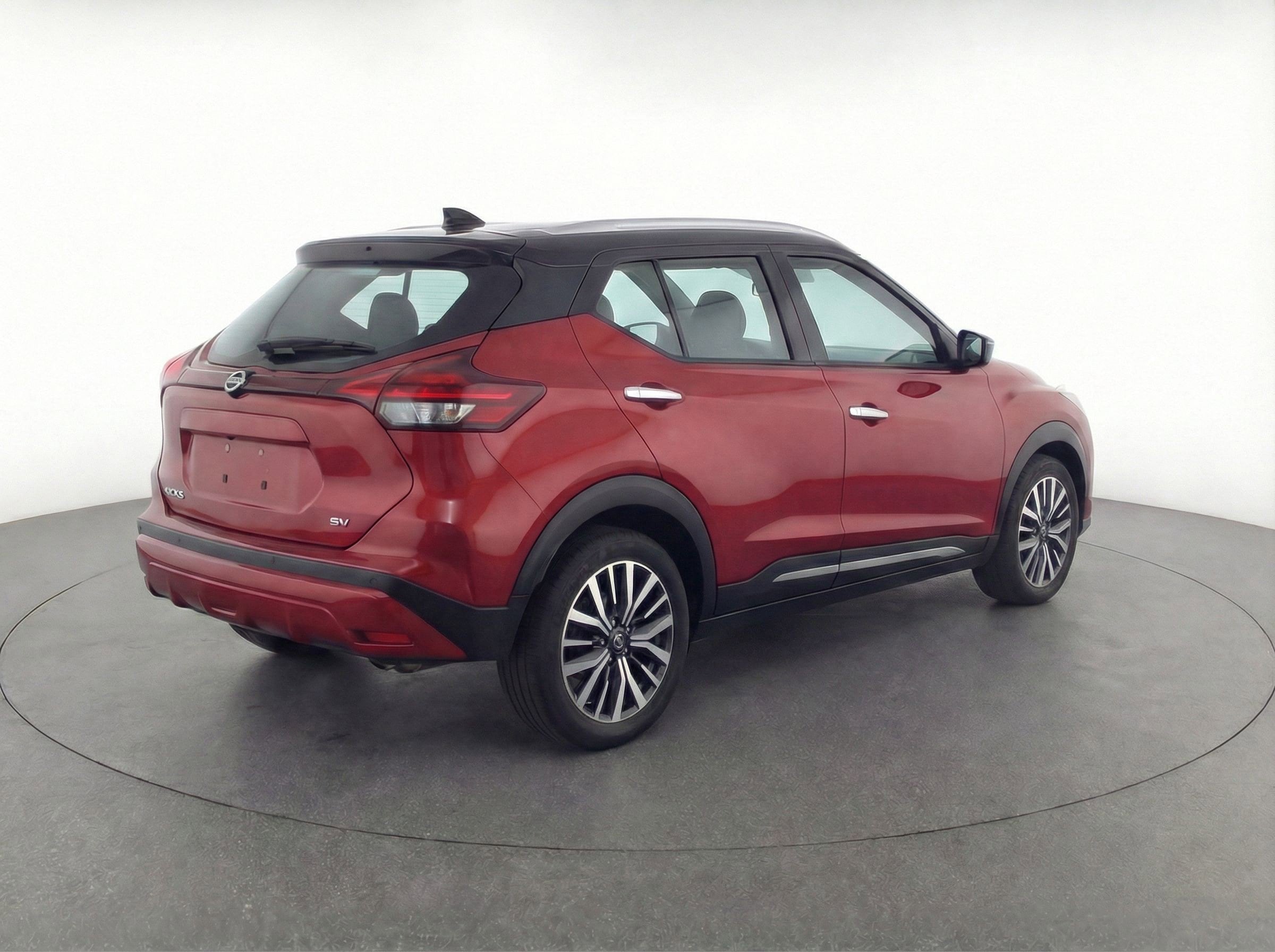 Thumbnail: 2024 Nissan Kicks - 9