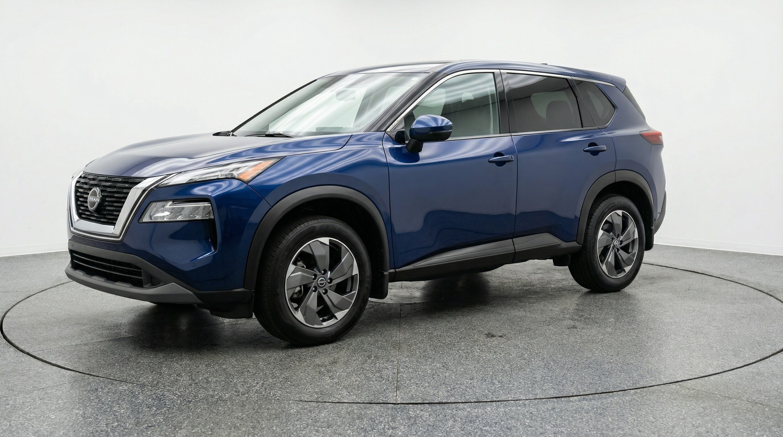 Thumbnail: 2025 Nissan Rogue - 3