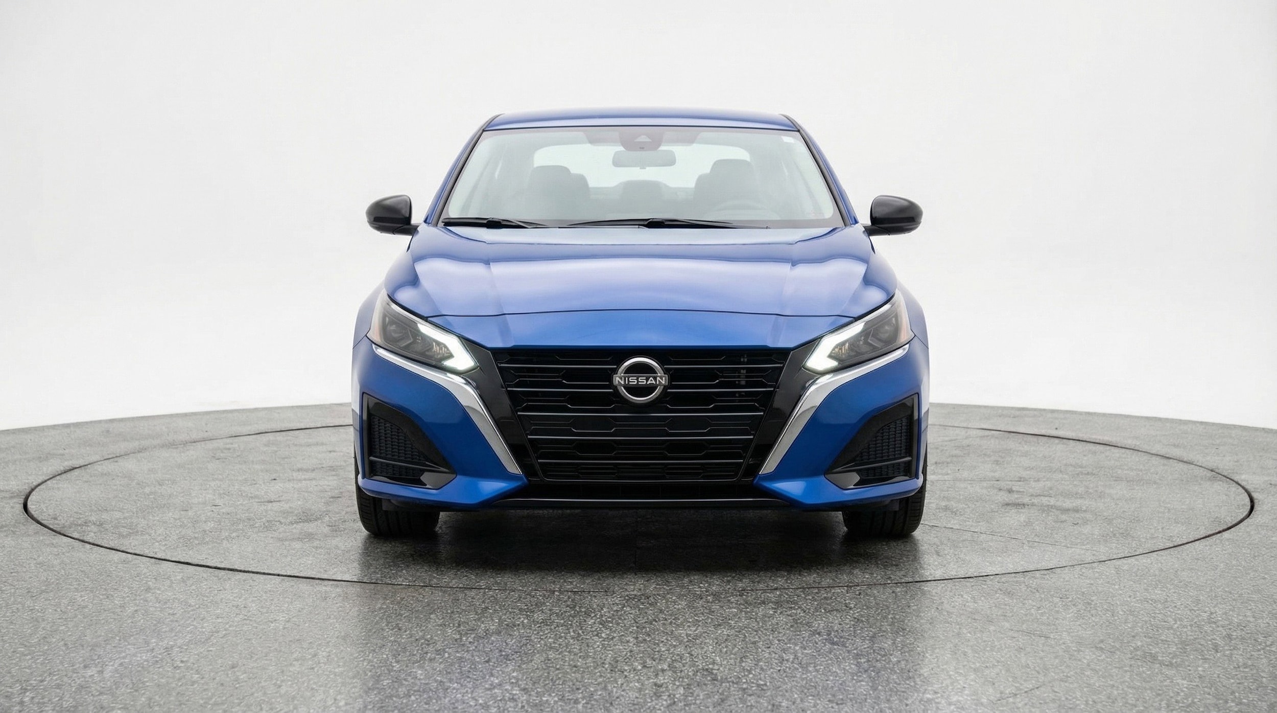 Thumbnail: 2025 Nissan Altima - 2