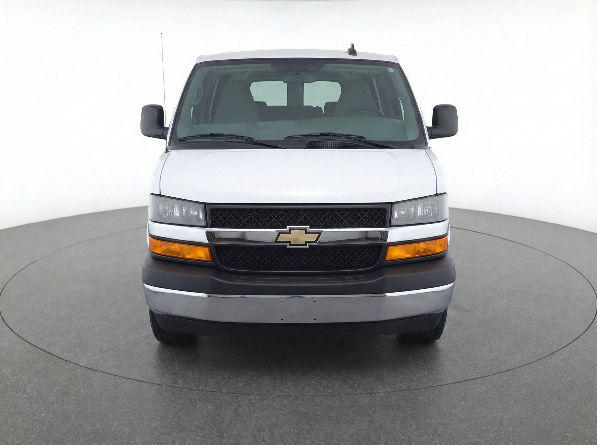 Thumbnail: 2025 Chevrolet Express - 2