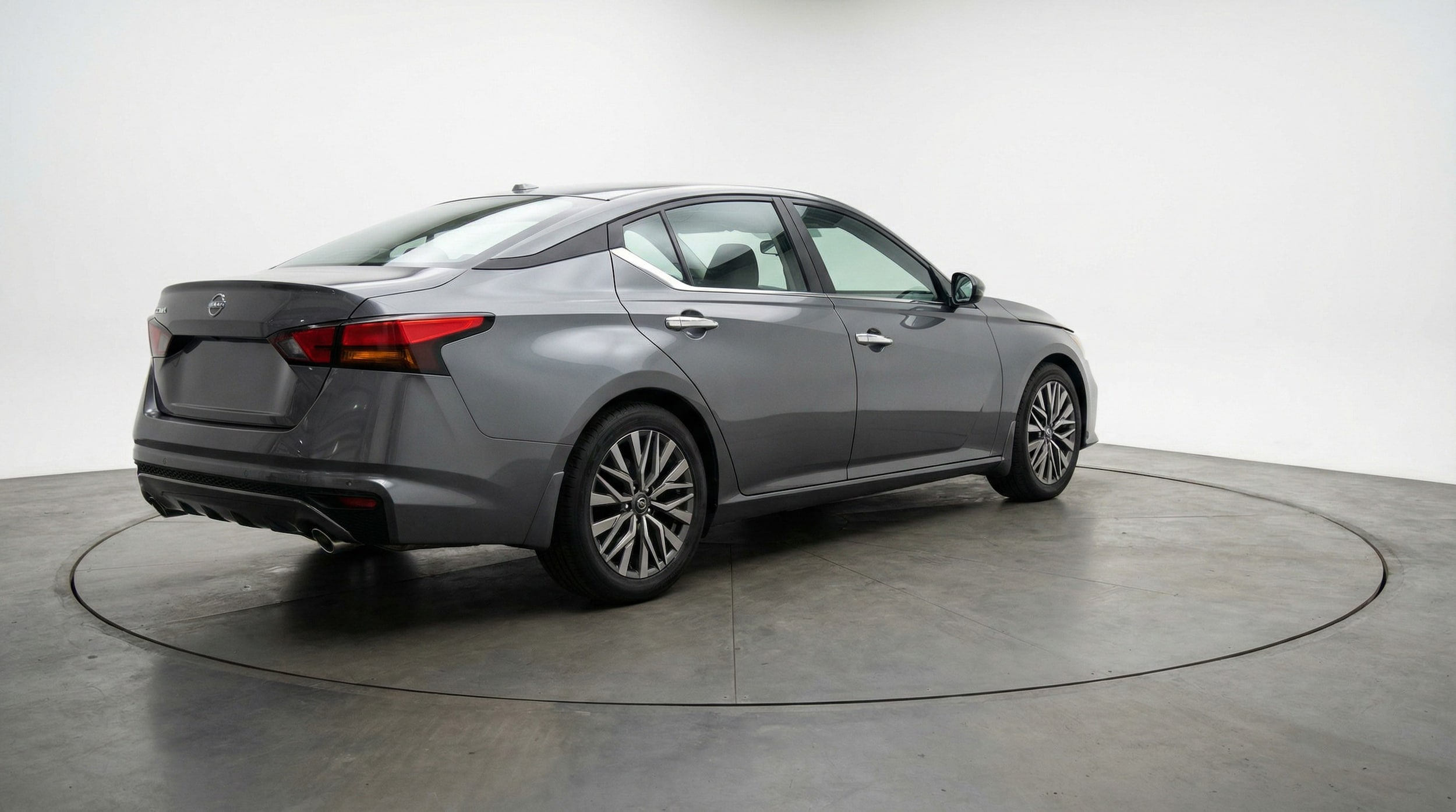 Thumbnail: 2025 Nissan Altima - 7