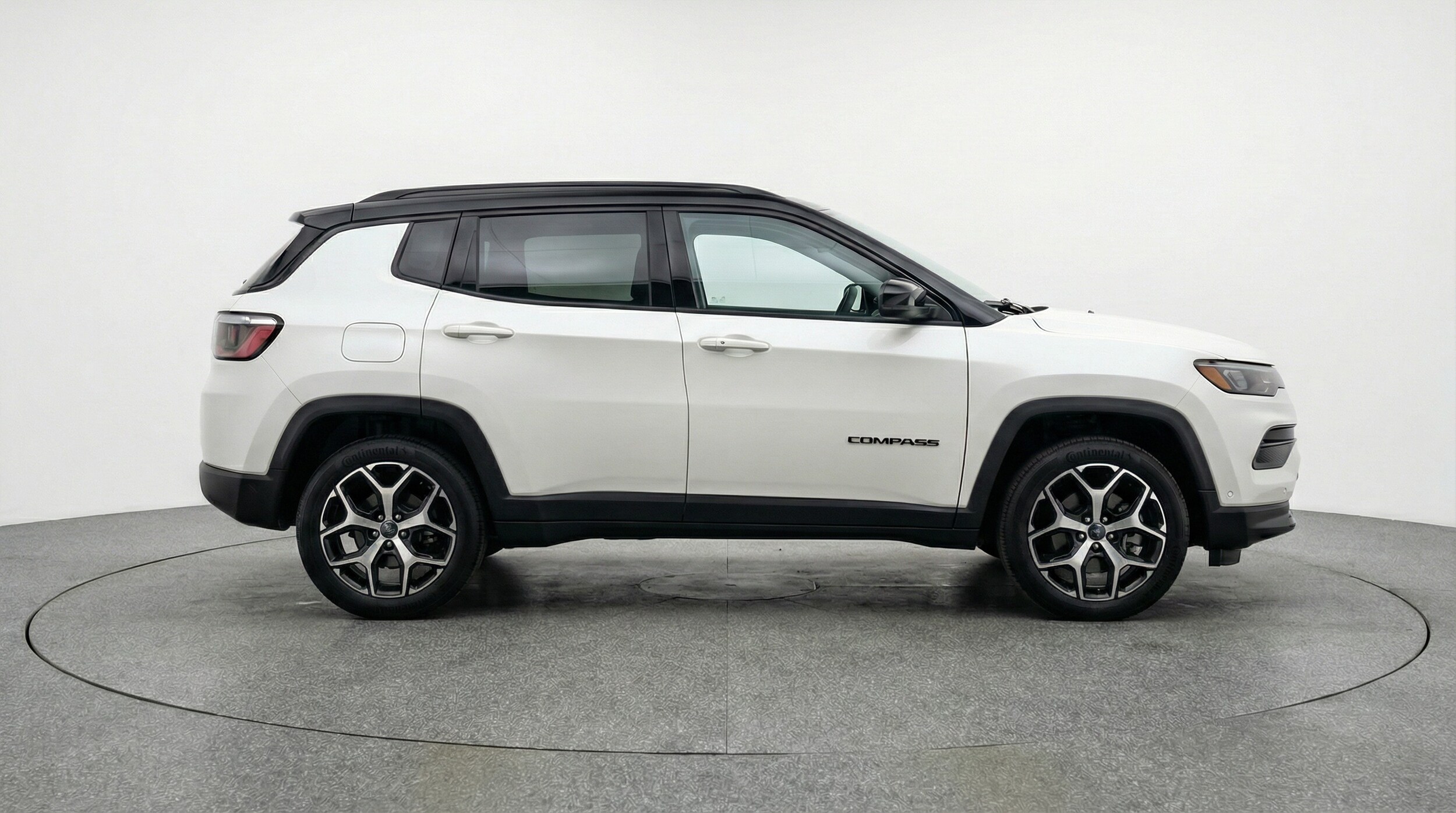 Thumbnail: 2025 Jeep Compass - 8