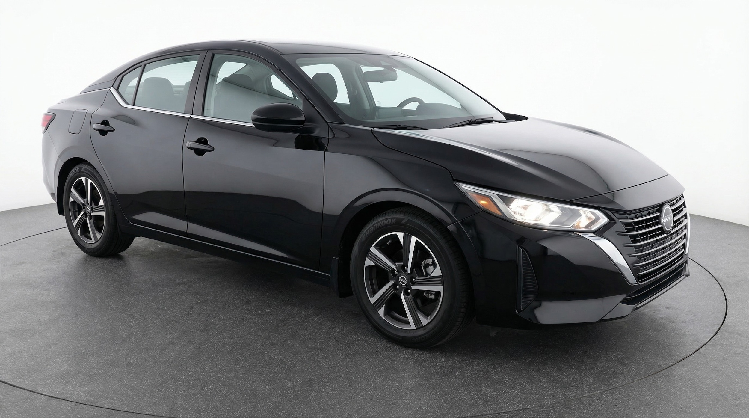 Thumbnail: 2025 Nissan Sentra - 1