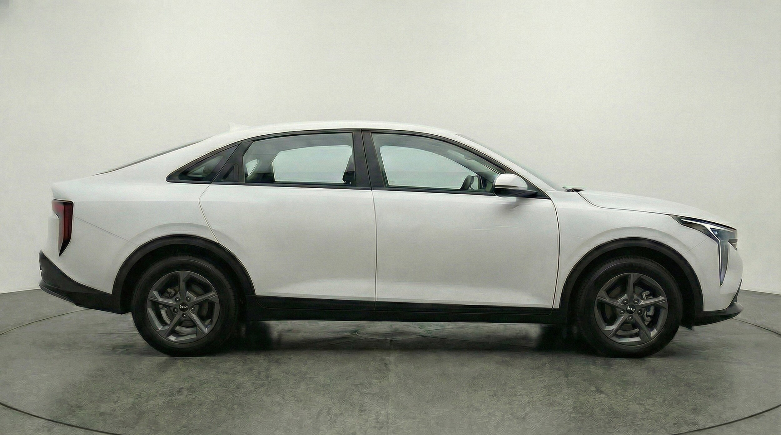 Thumbnail: 2025 Kia K4 - 11