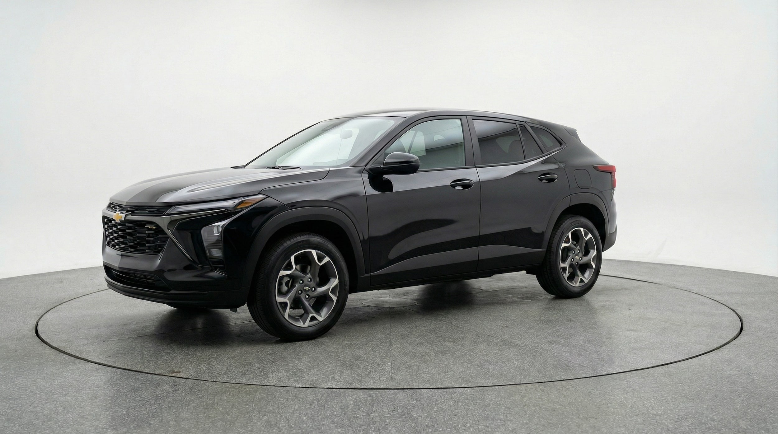 Thumbnail: 2025 Chevrolet Trax - 3