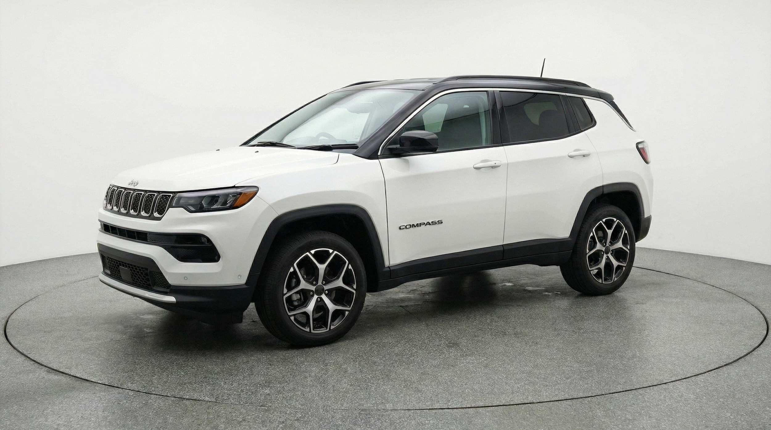 Thumbnail: 2025 Jeep Compass - 3
