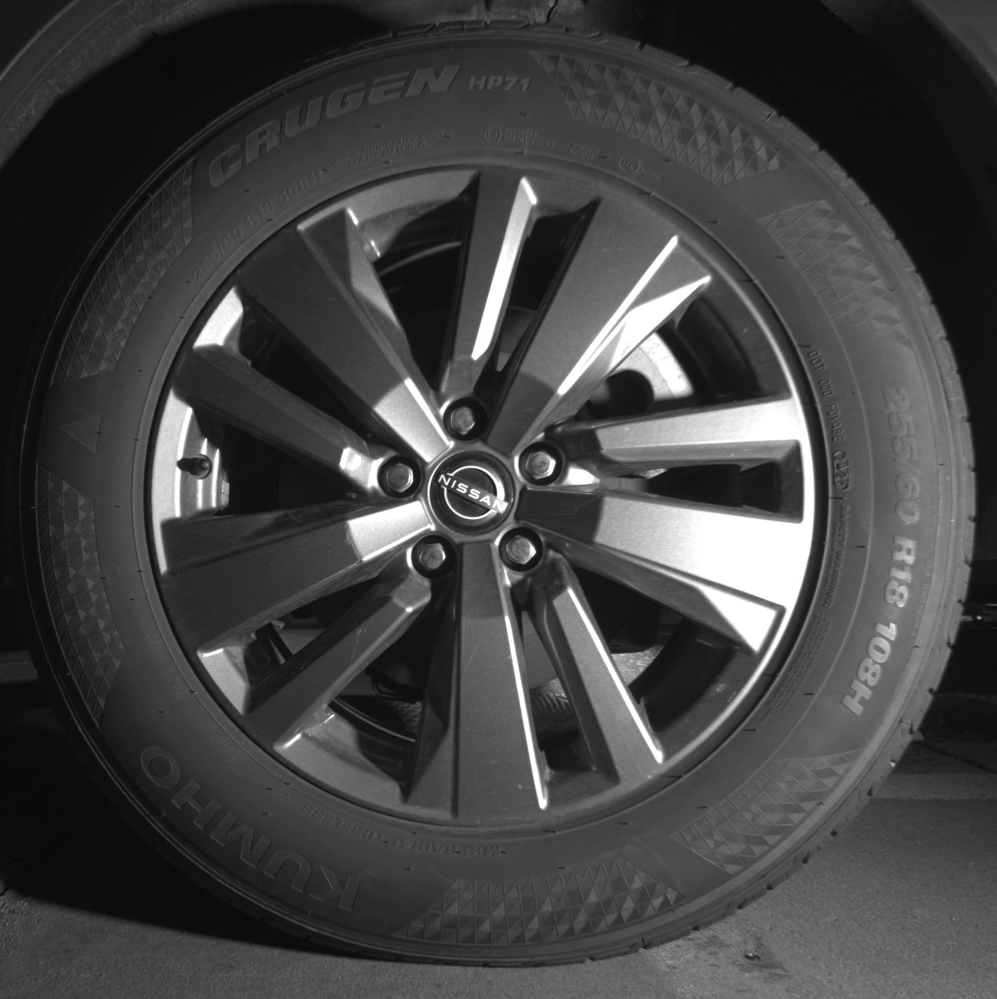 Thumbnail: 2025 Nissan Pathfinder - 14