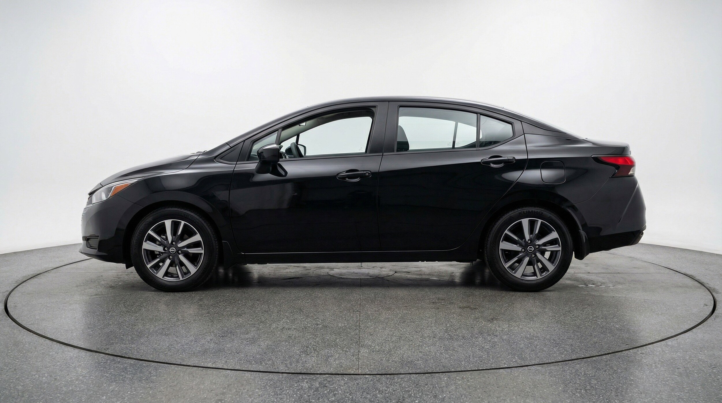 Thumbnail: 2025 Nissan Versa - 5