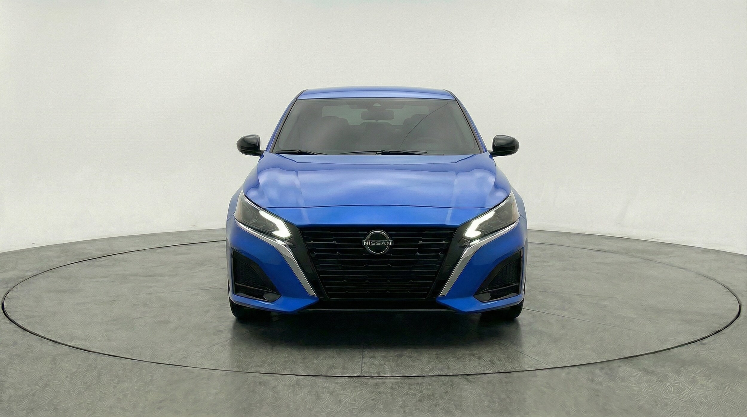 Thumbnail: 2025 Nissan Altima - 2