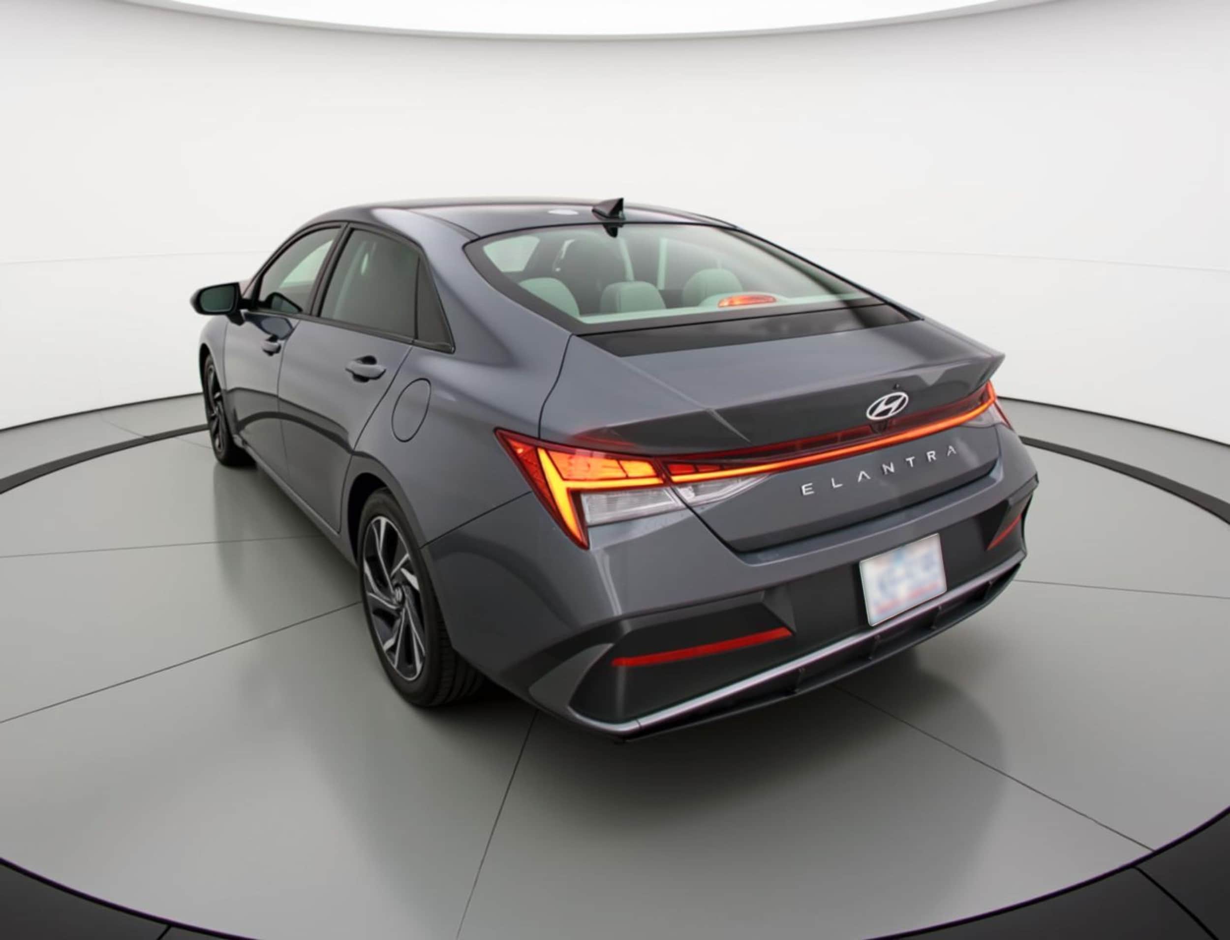 Thumbnail: 2025 Hyundai Elantra - 5