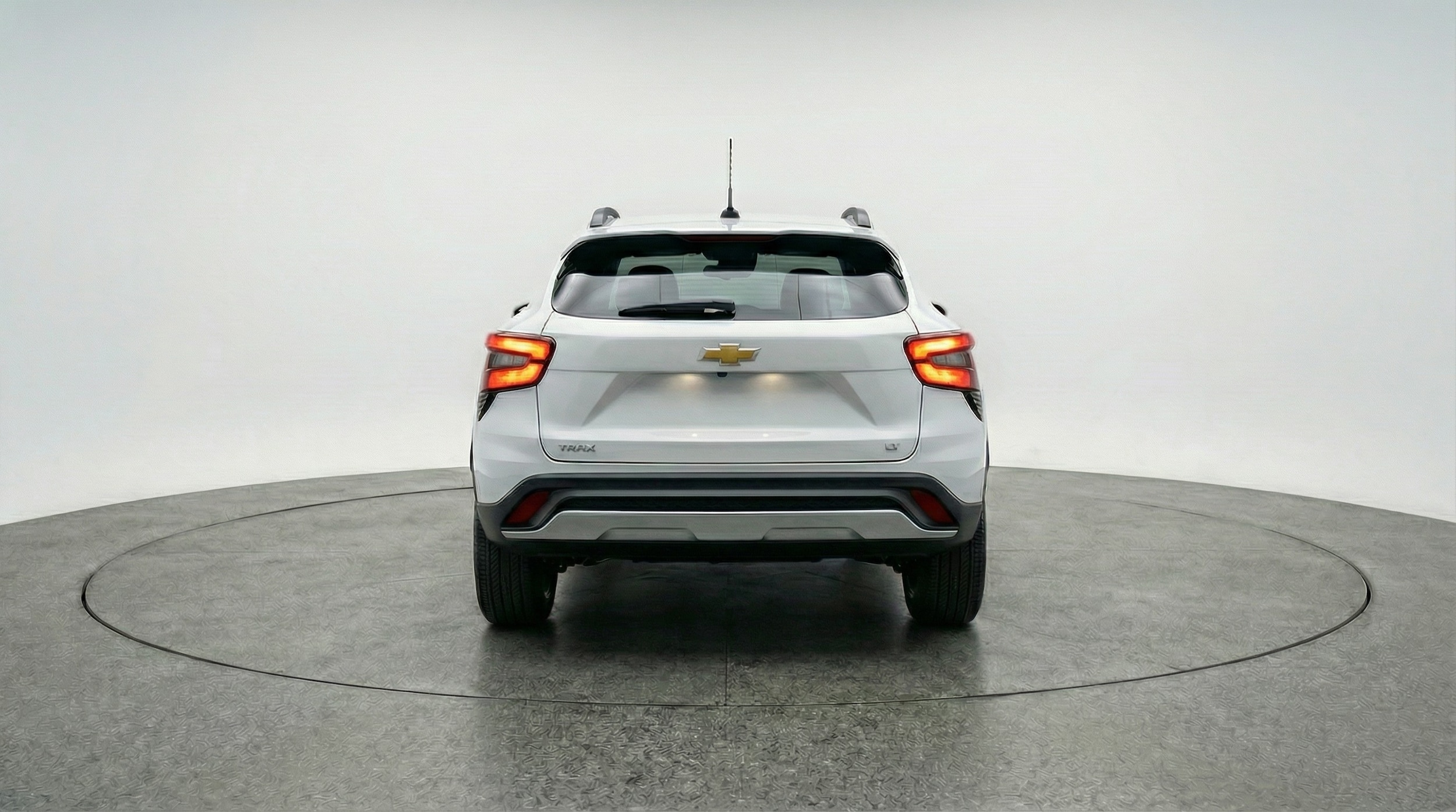 Thumbnail: 2025 Chevrolet Trax - 6