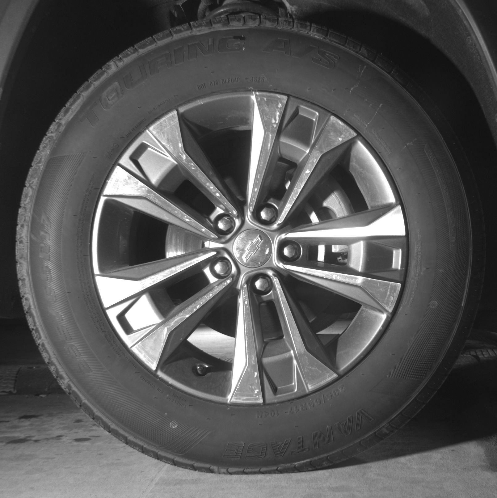 Thumbnail: 2025 Chevrolet Equinox - 13