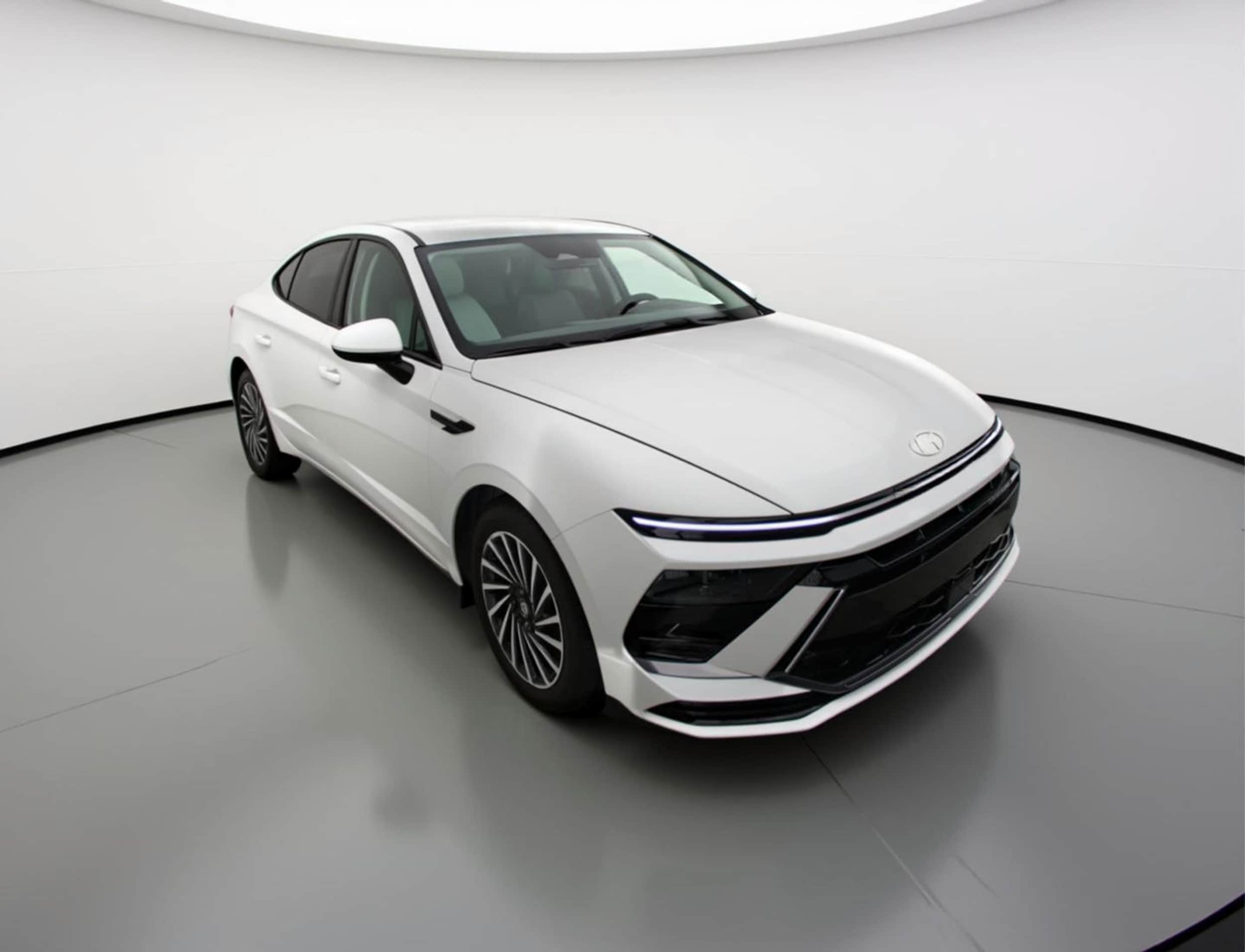 Thumbnail: 2025 Hyundai Sonata - 1