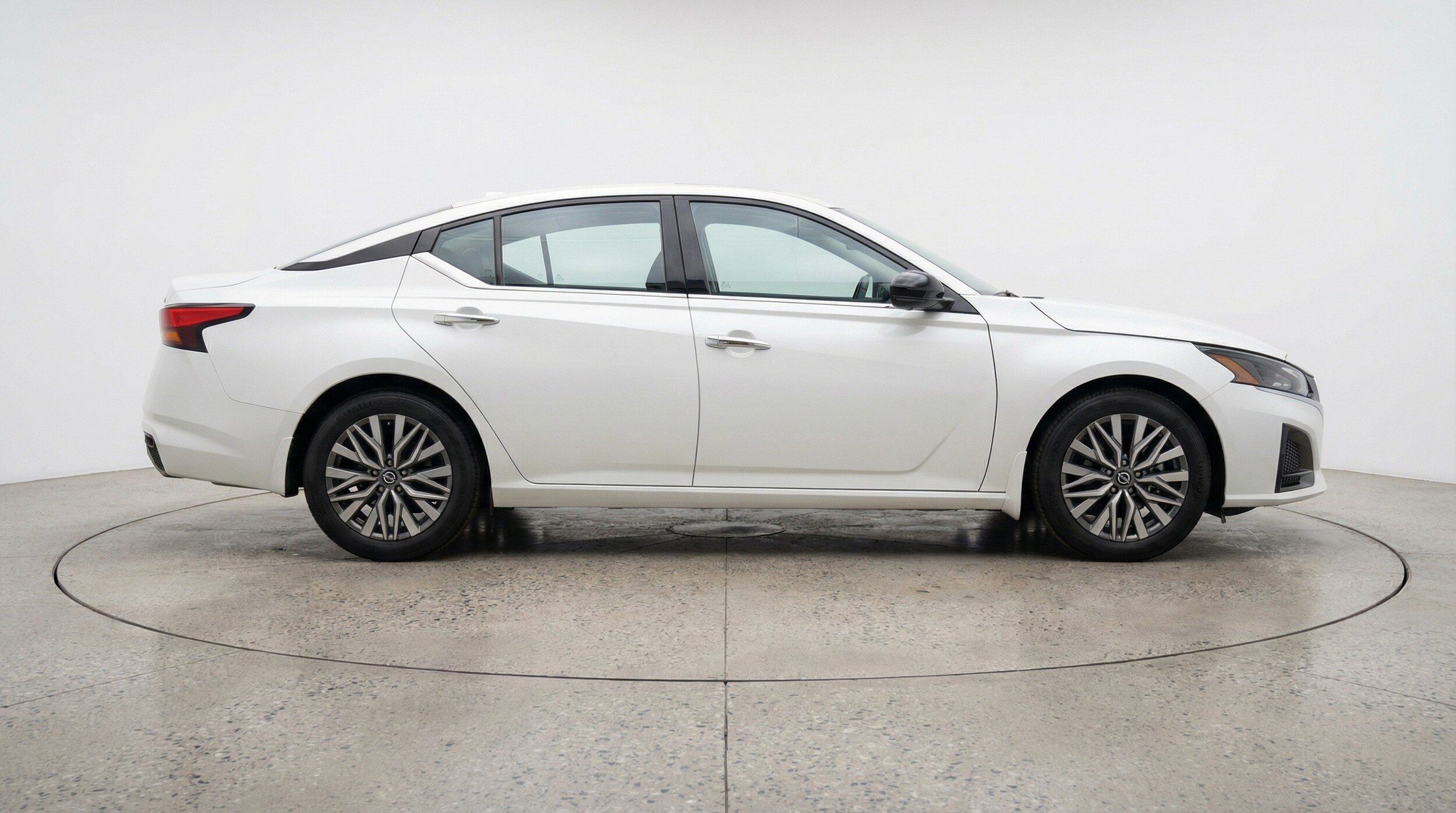 Thumbnail: 2025 Nissan Altima - 11