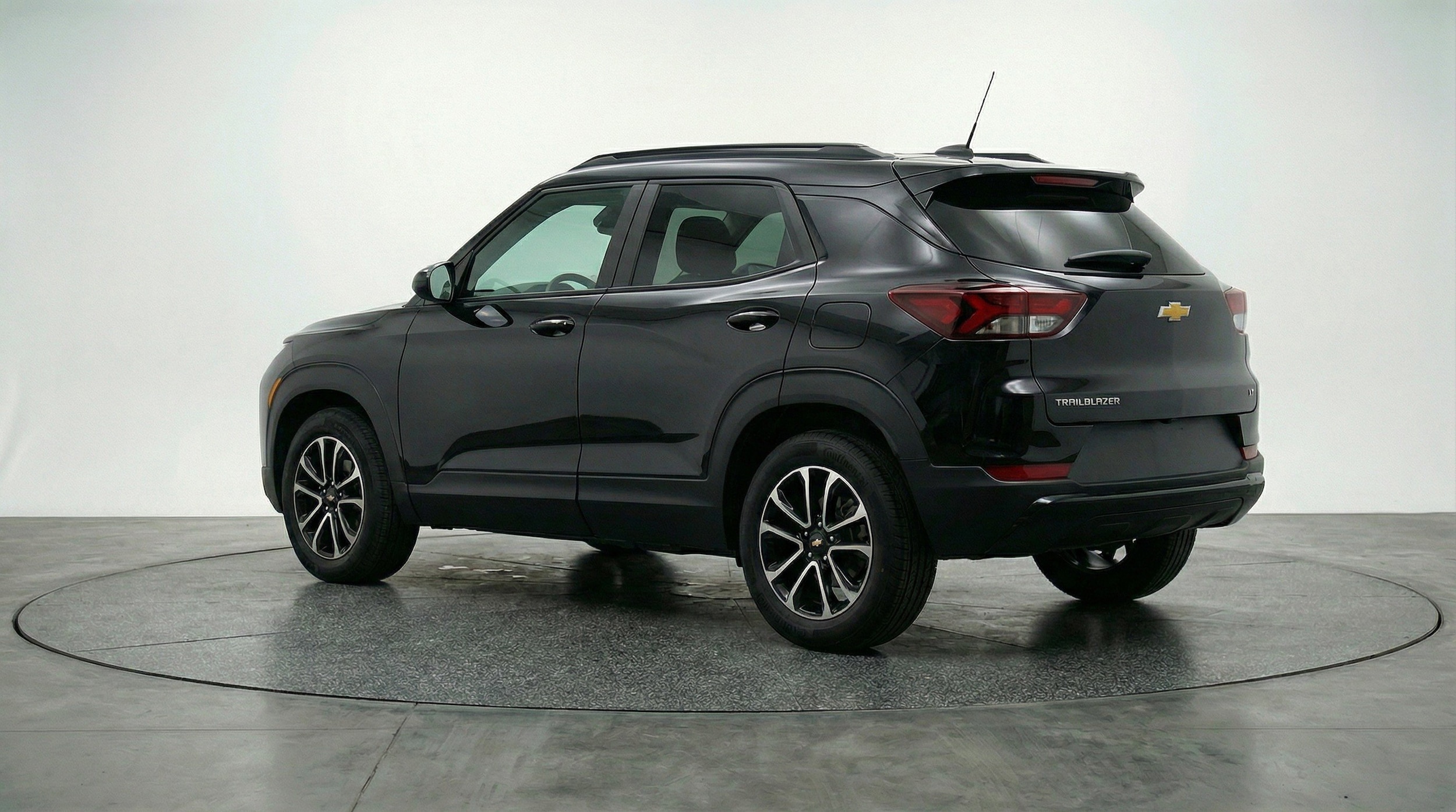 Thumbnail: 2025 Chevrolet TrailBlazer - 6