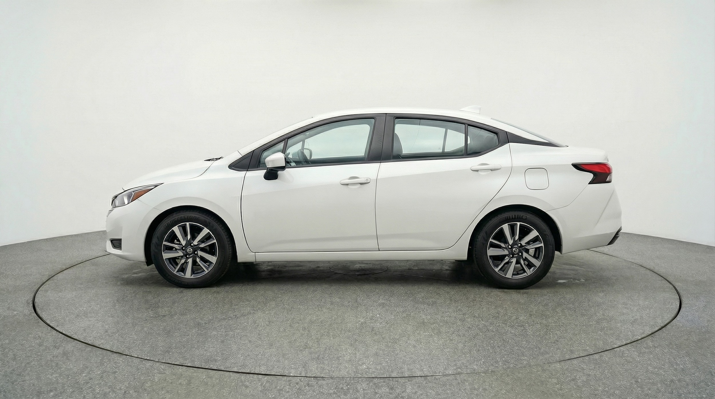 Thumbnail: 2025 Nissan Versa - 4