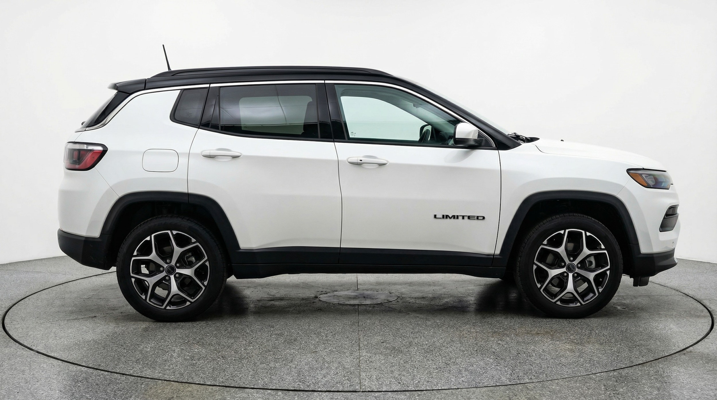 Thumbnail: 2025 Jeep Compass - 8
