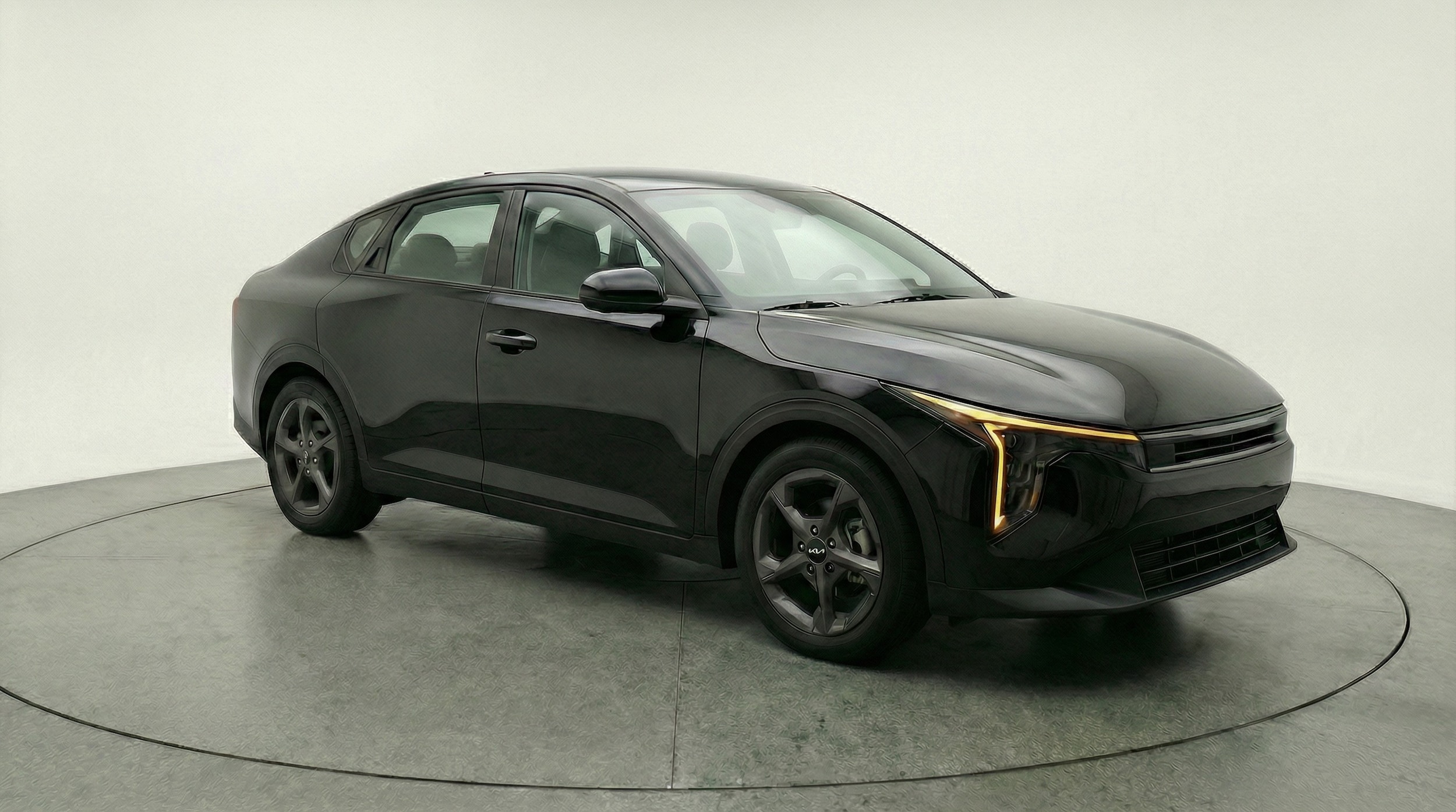 Thumbnail: 2025 Kia K4 - 1