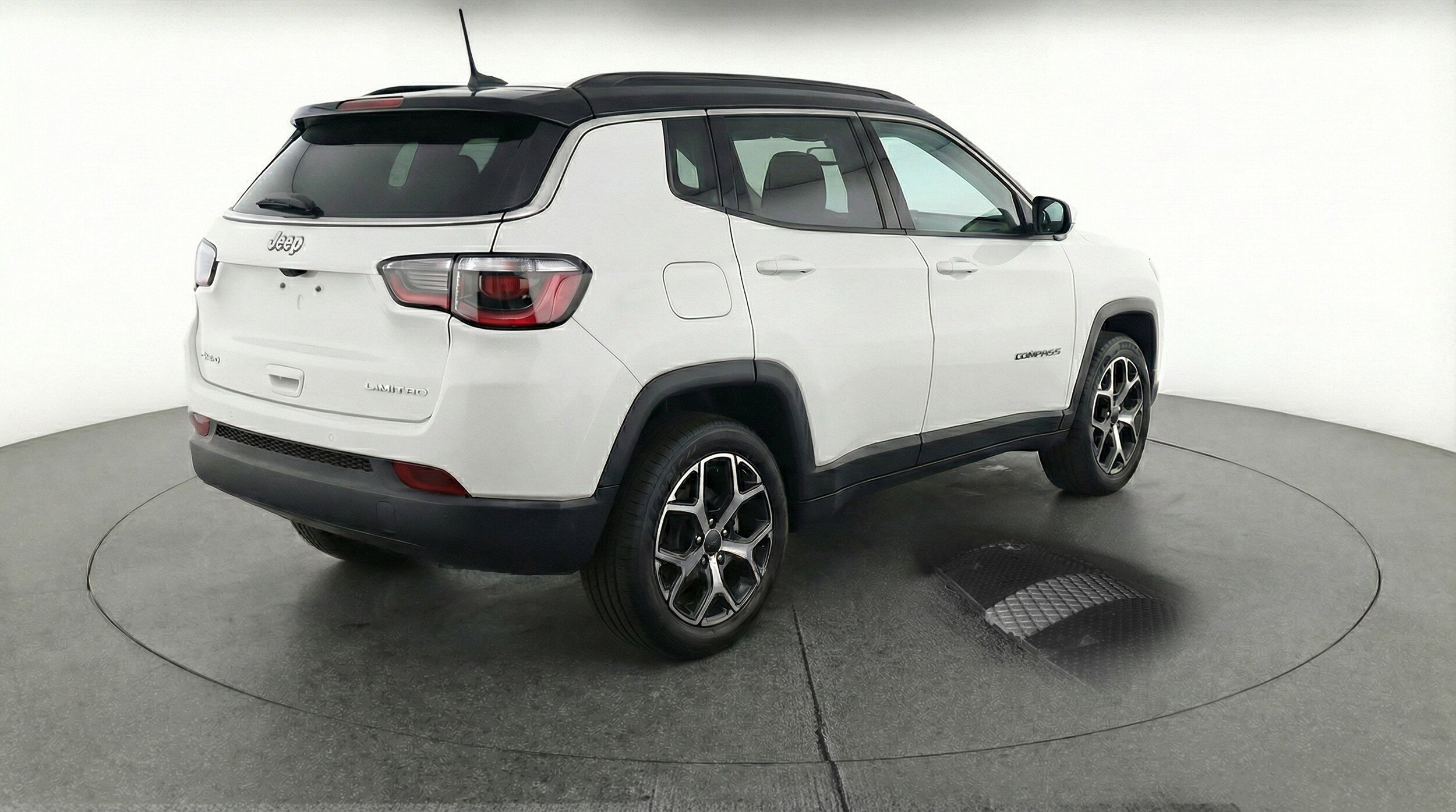 Thumbnail: 2025 Jeep Compass - 9