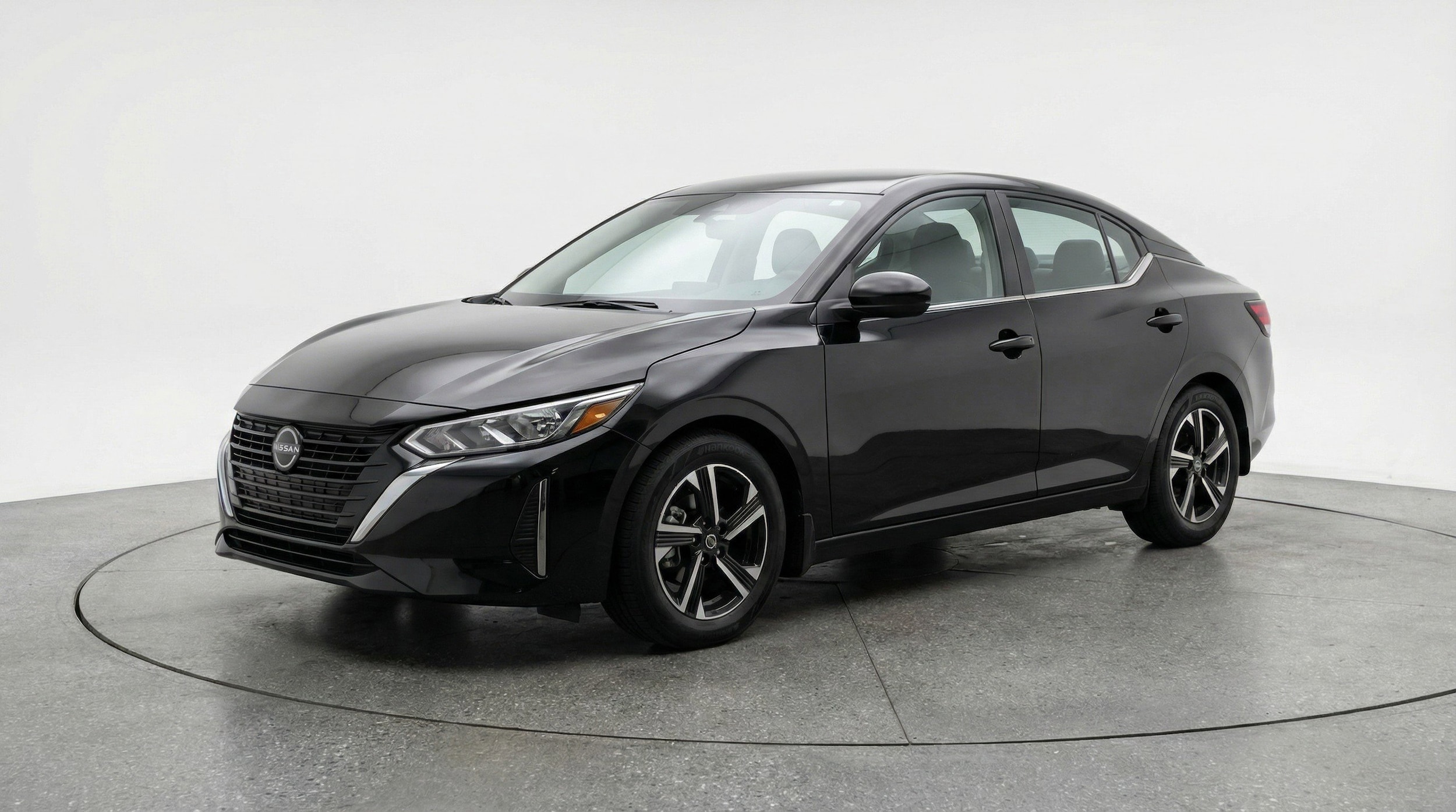 Thumbnail: 2025 Nissan Sentra - 3