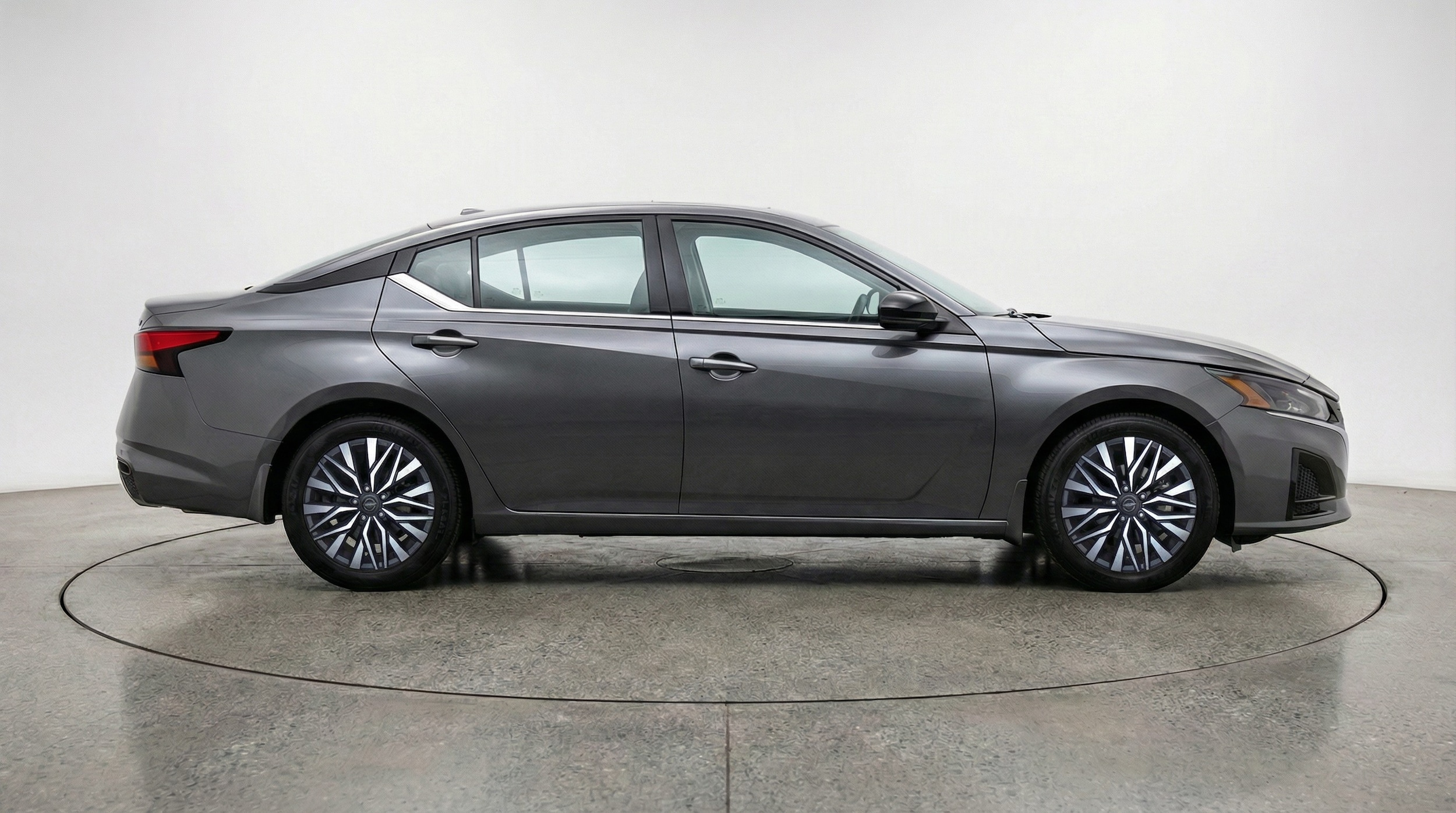 Thumbnail: 2025 Nissan Altima - 8