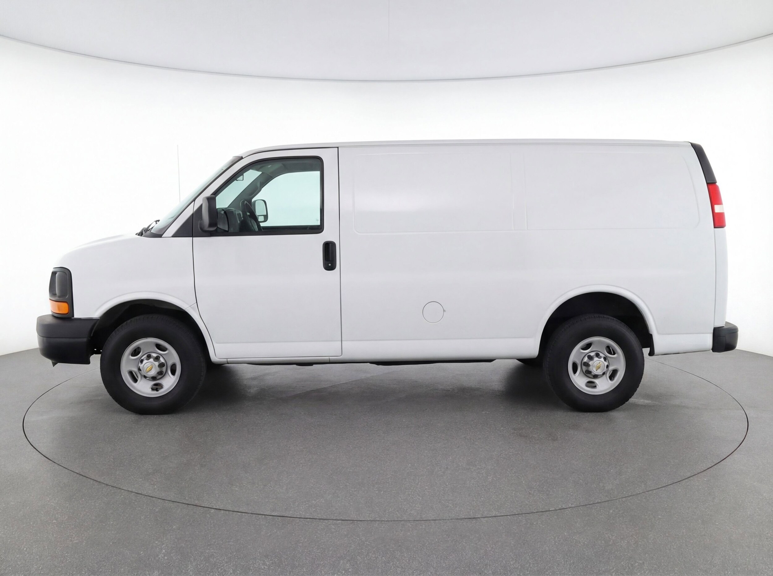 Thumbnail: 2025 Chevrolet Express - 5