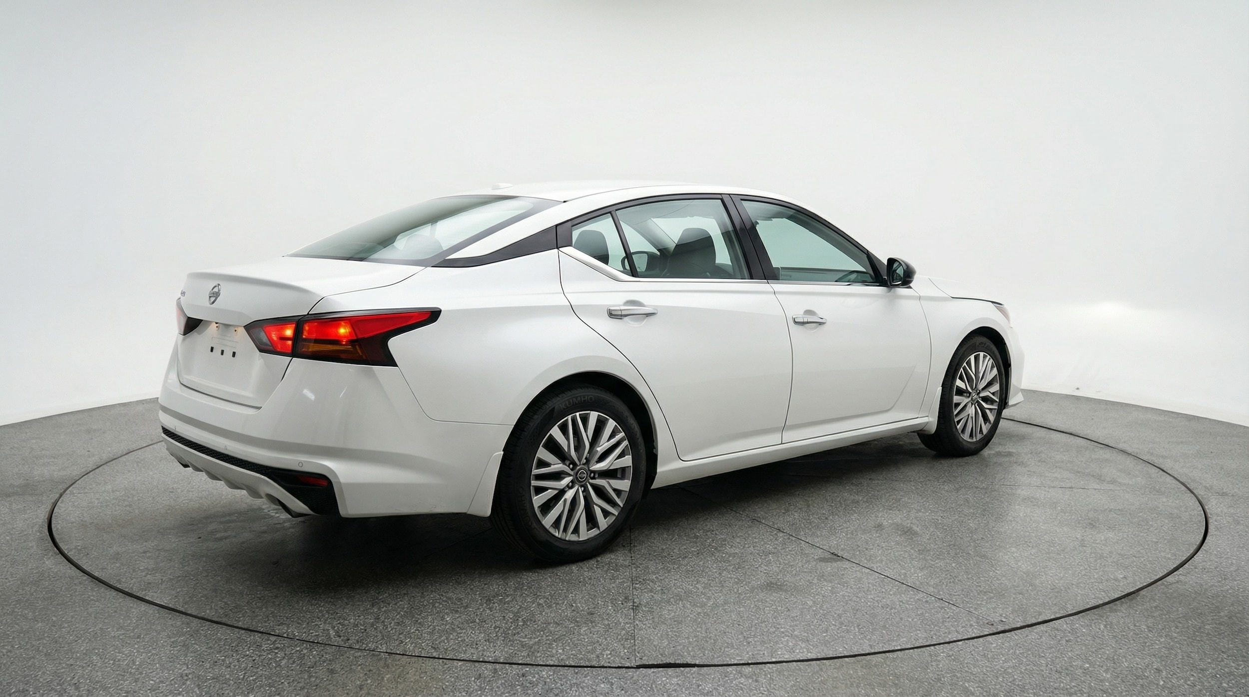 Thumbnail: 2025 Nissan Altima - 7