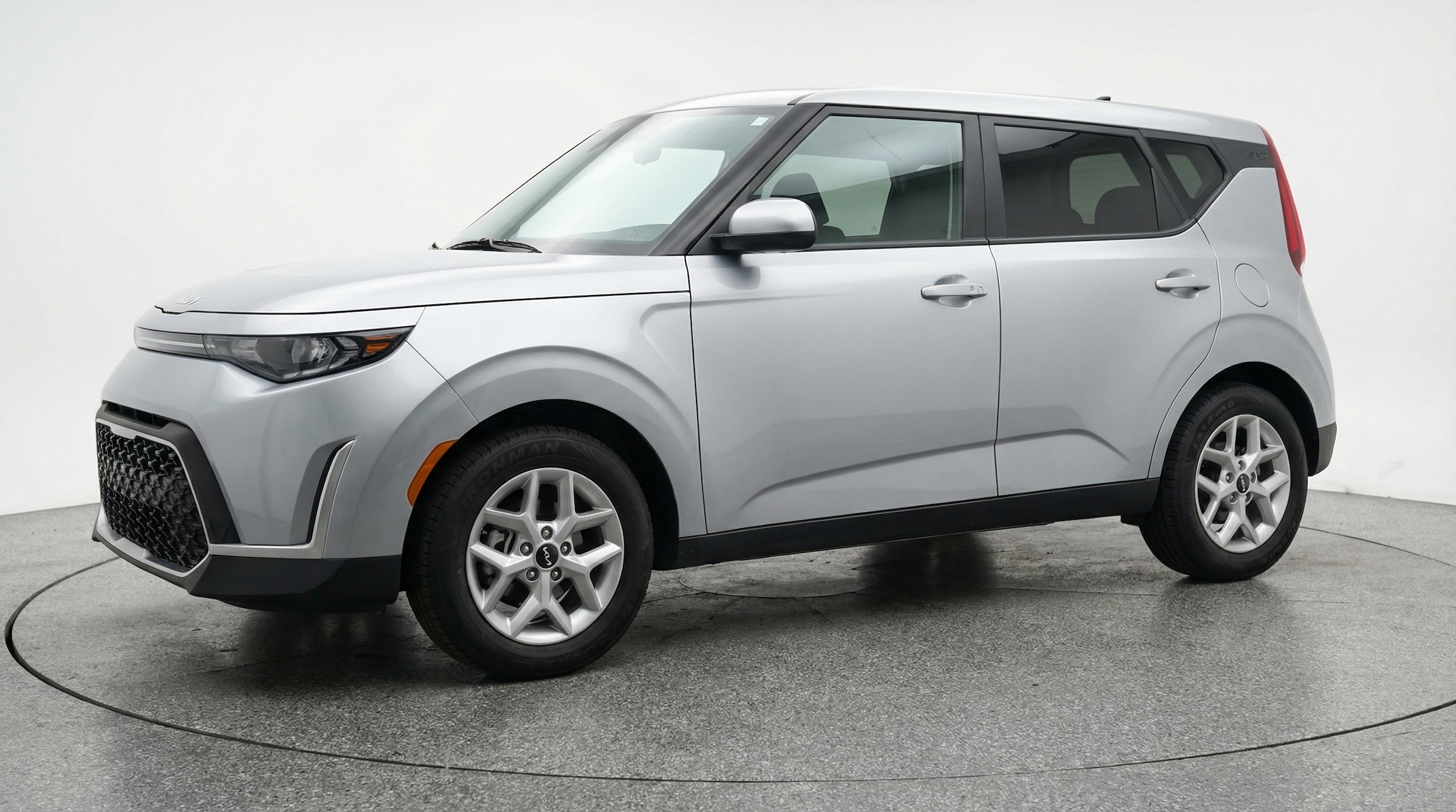 Thumbnail: 2025 Kia Soul - 3