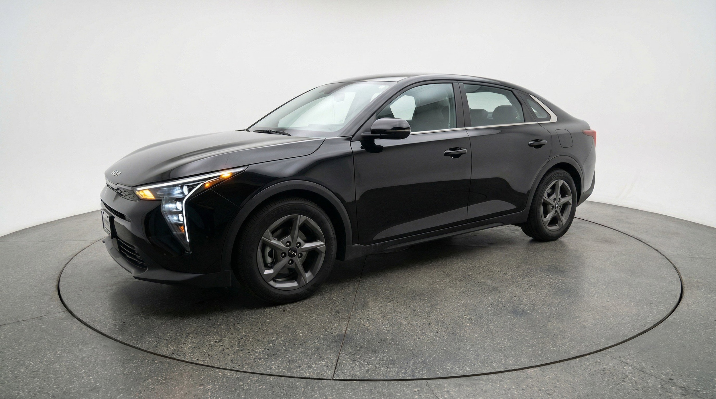 Thumbnail: 2025 Kia K4 - 3