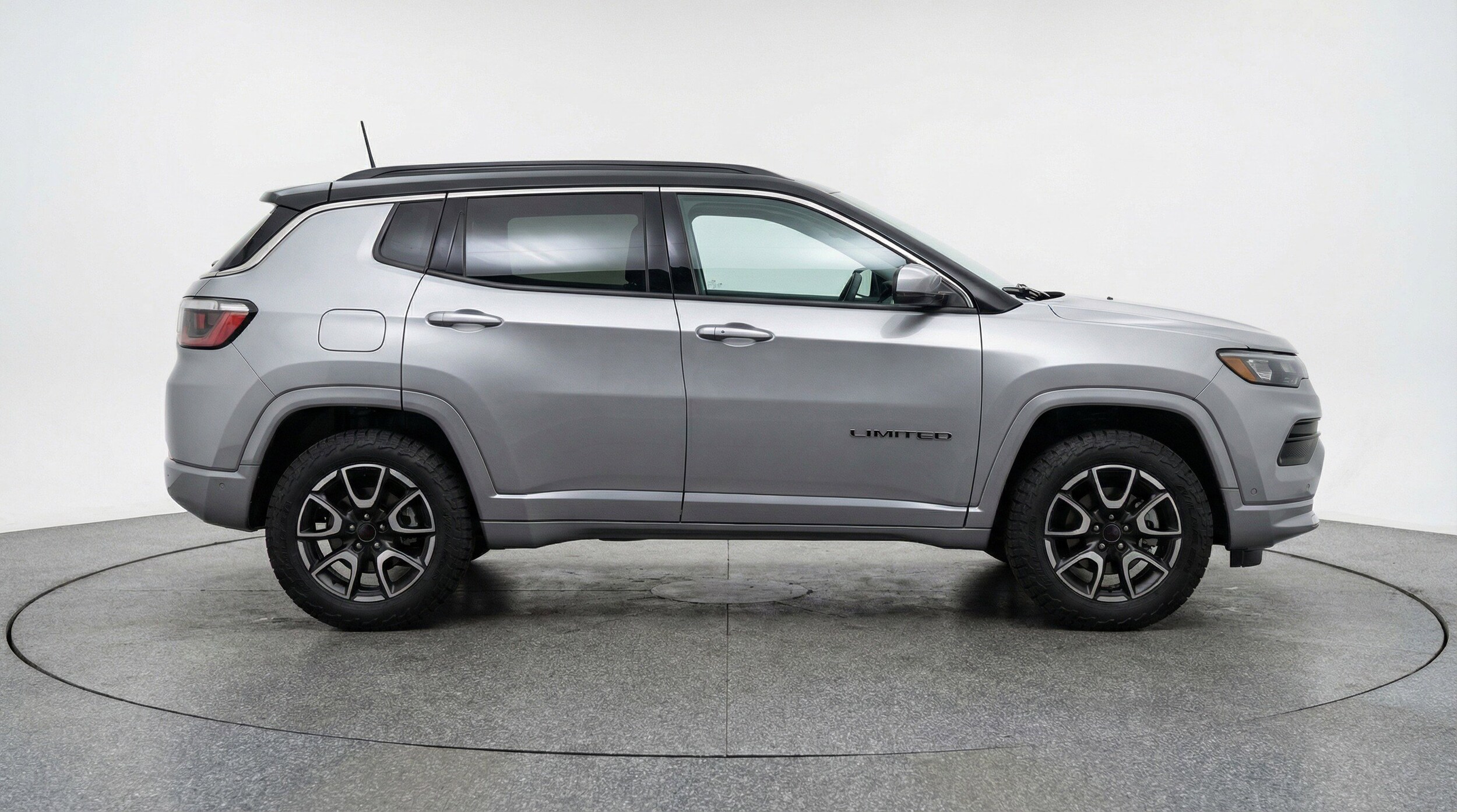 Thumbnail: 2025 Jeep Compass - 11