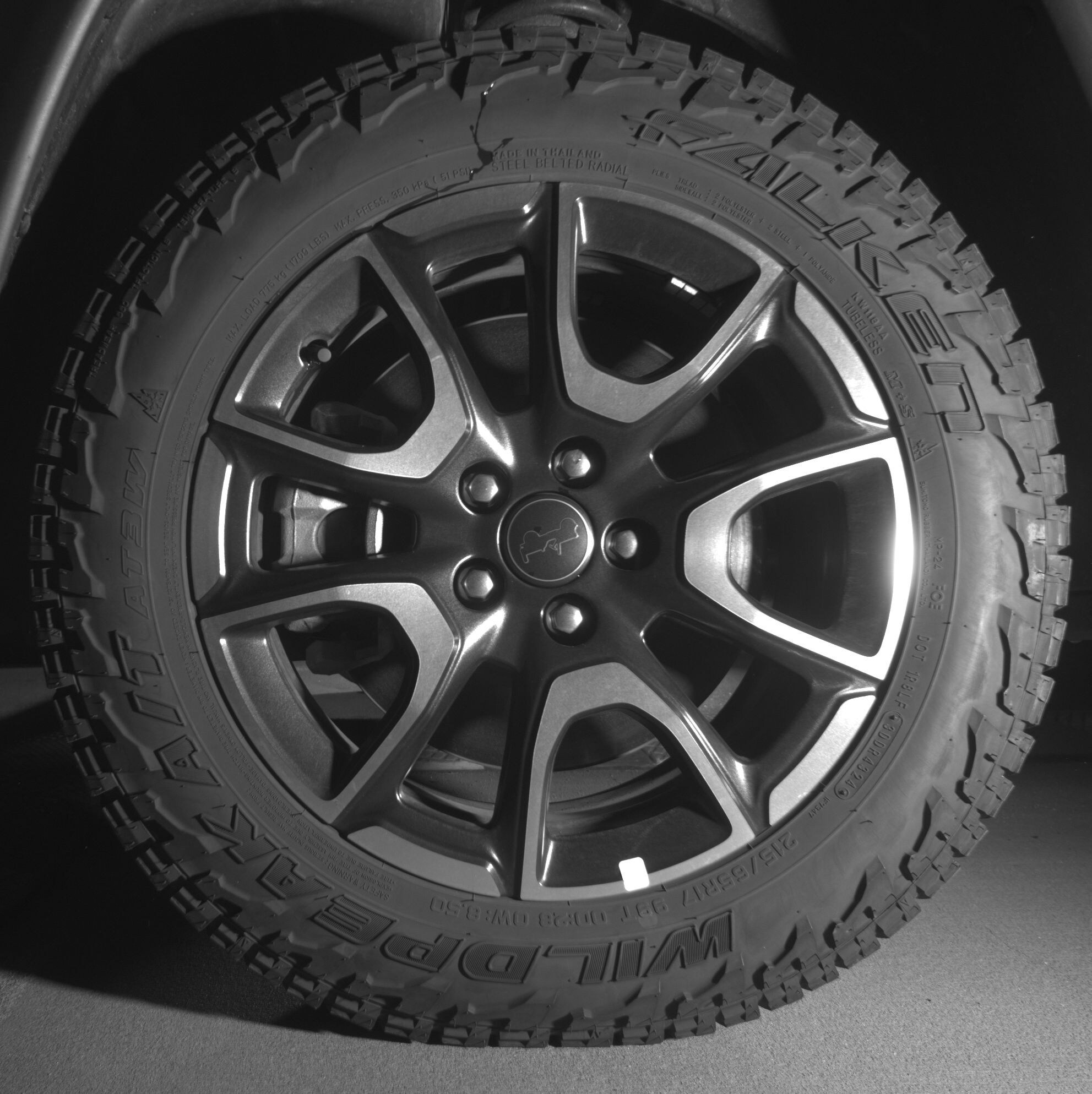 Thumbnail: 2025 Jeep Compass - 9