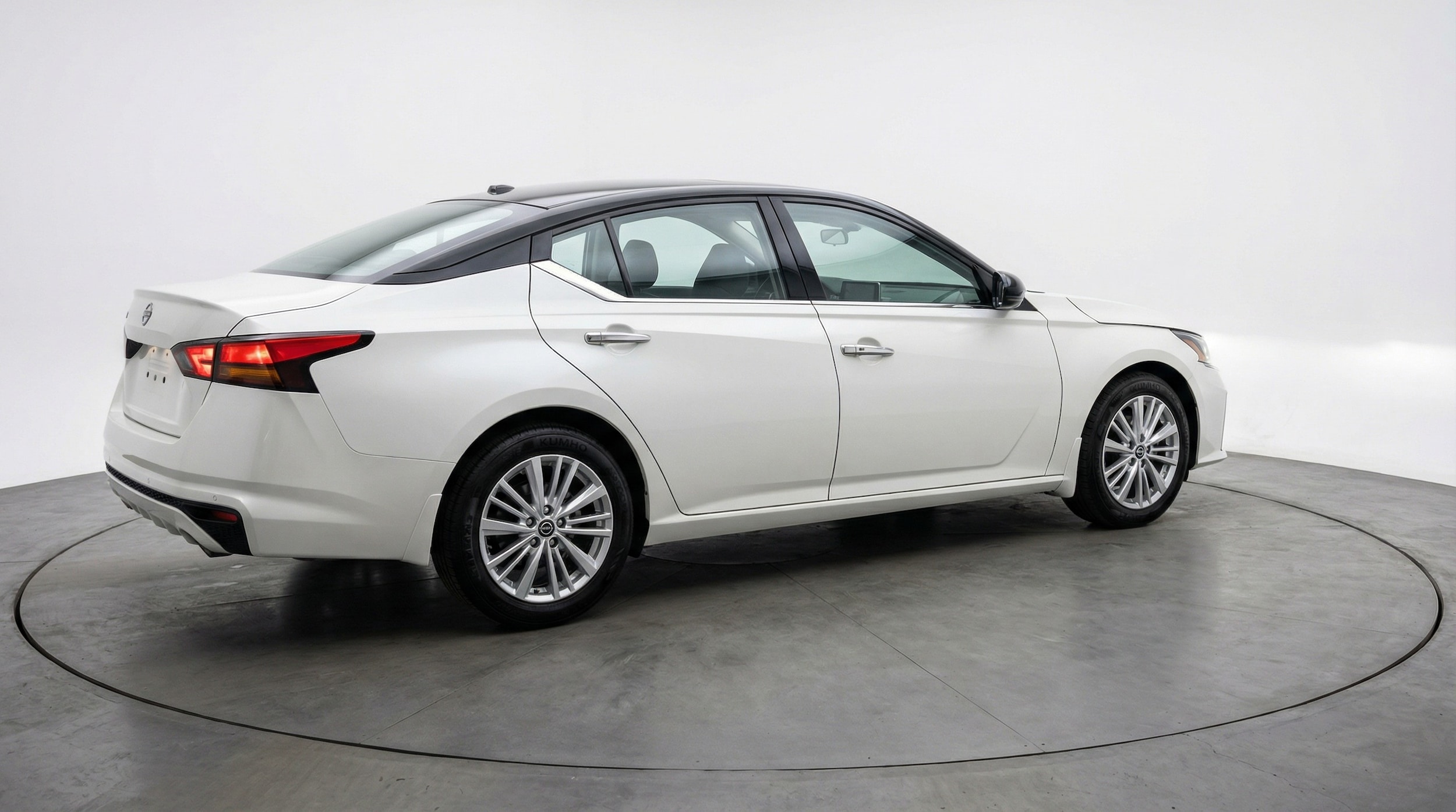 Thumbnail: 2025 Nissan Altima - 7