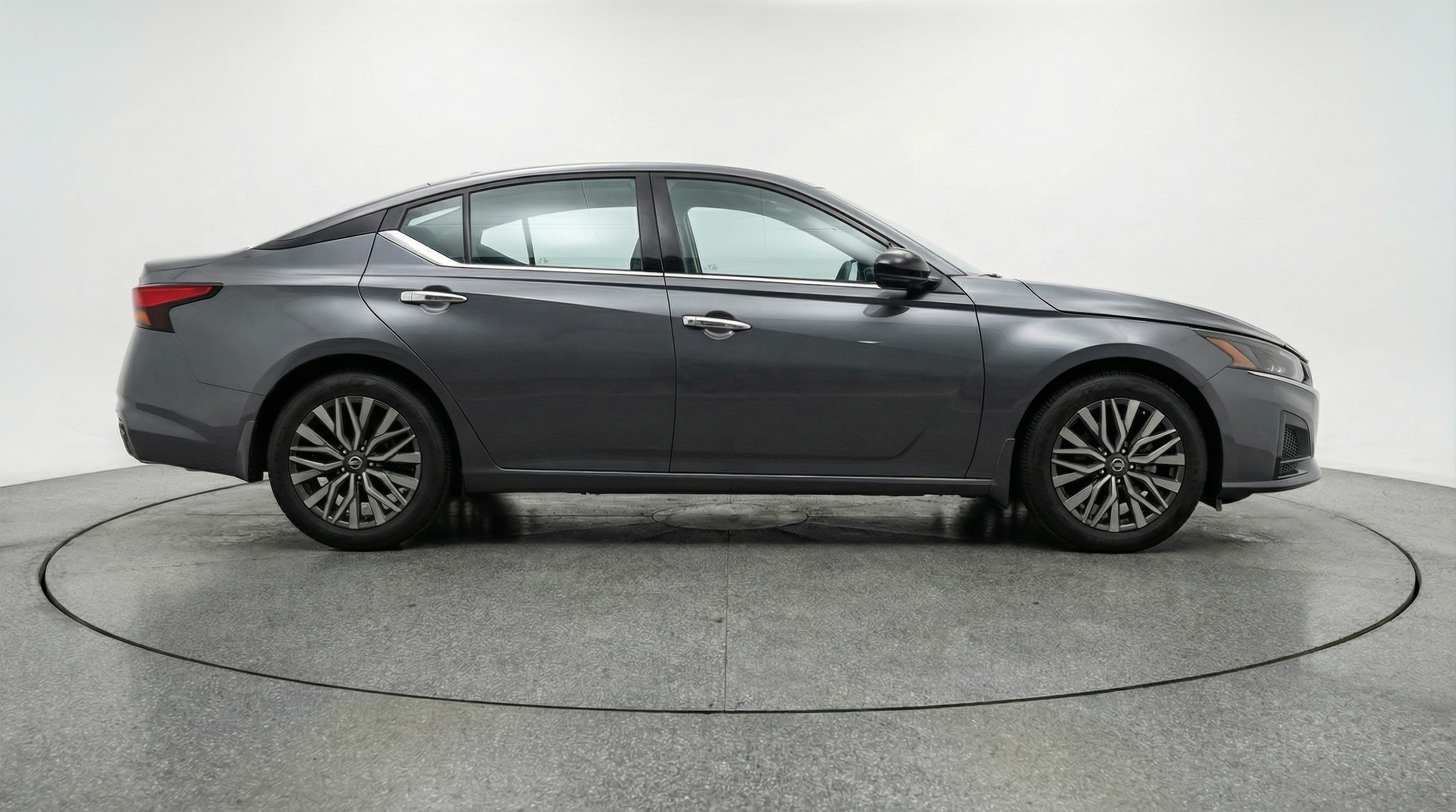 Thumbnail: 2025 Nissan Altima - 8