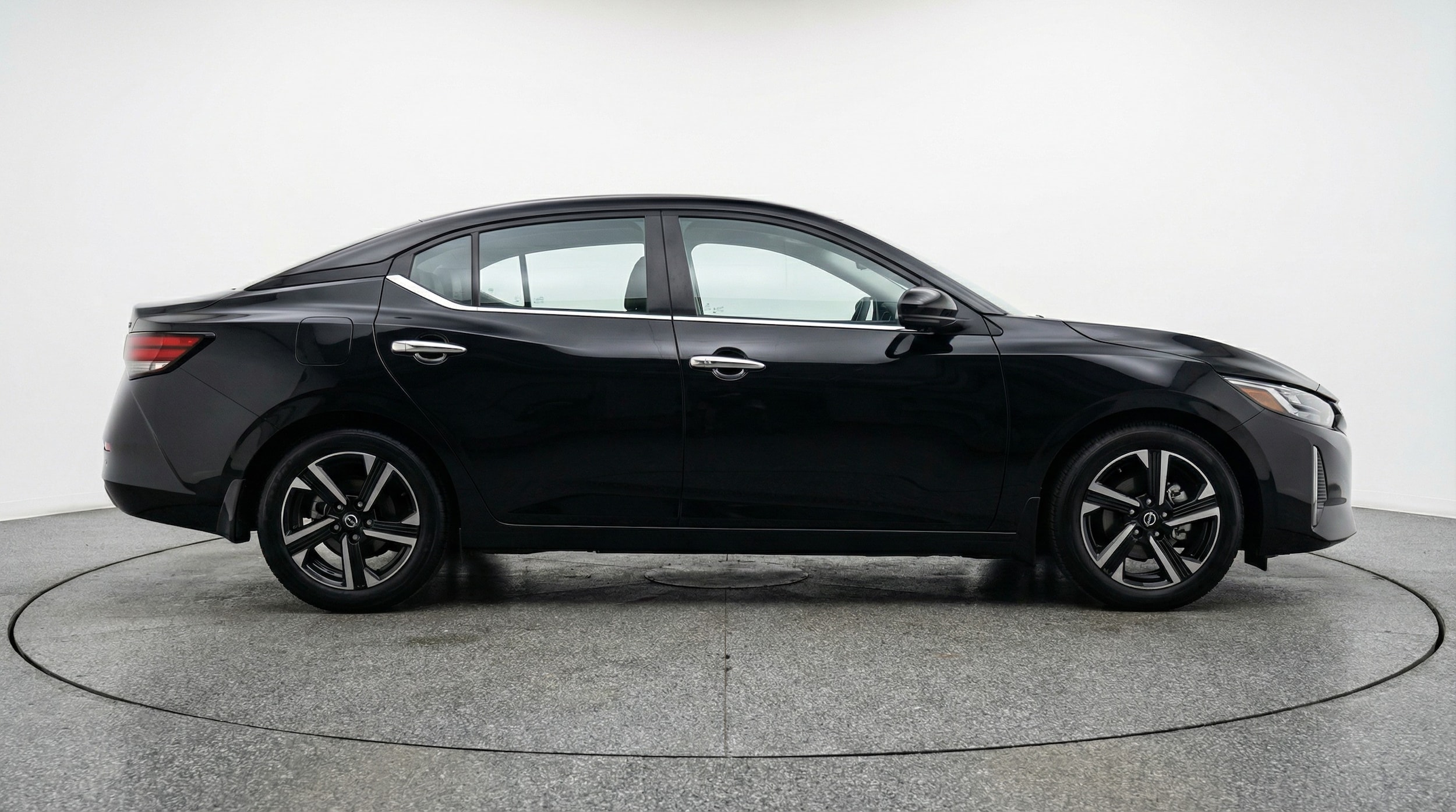 Thumbnail: 2025 Nissan Sentra - 8