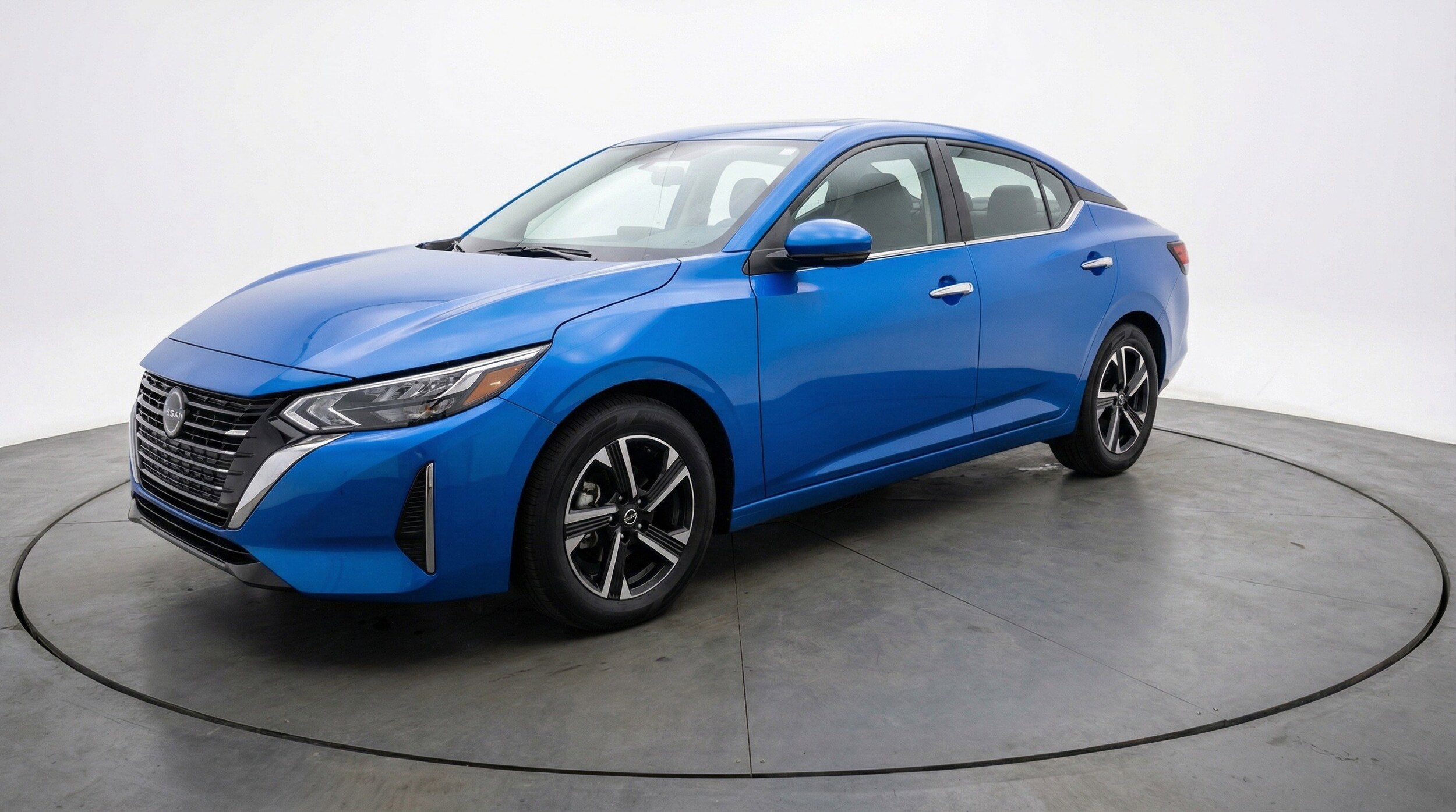 Thumbnail: 2025 Nissan Sentra - 3