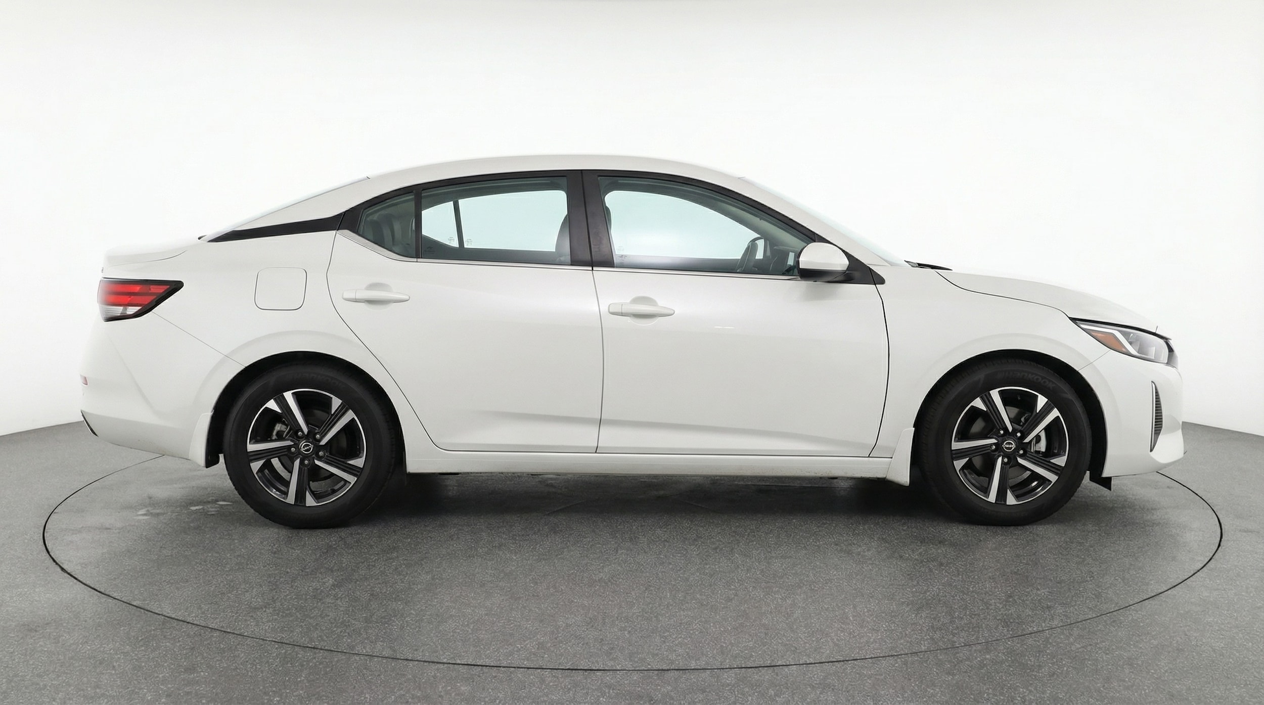 Thumbnail: 2025 Nissan Sentra - 8