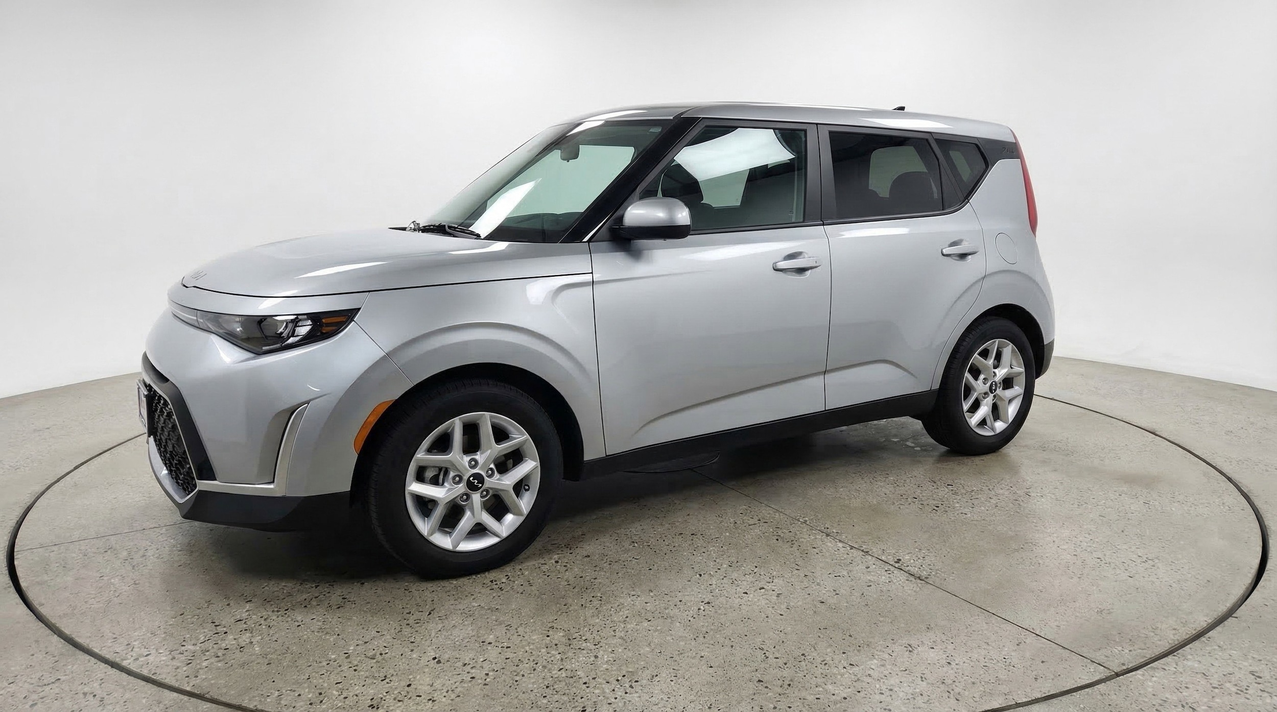 Thumbnail: 2025 Kia Soul - 3
